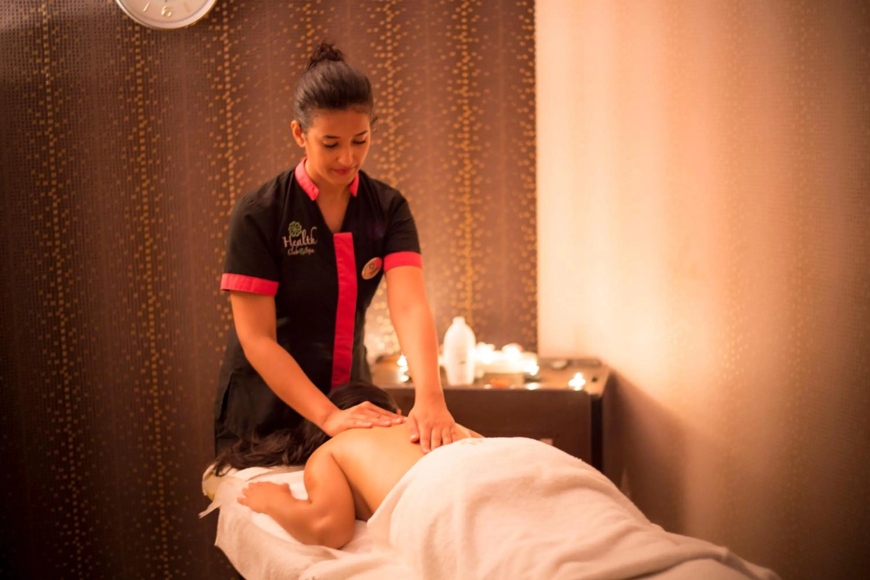 Massage in Golden Carthage Hotel Tunis