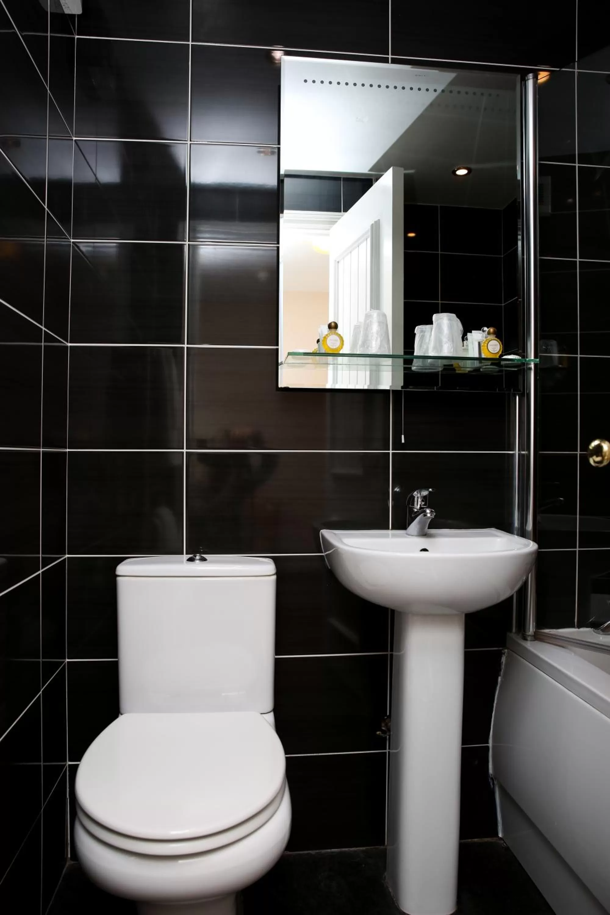 Bathroom in The White House Inn - Whitby