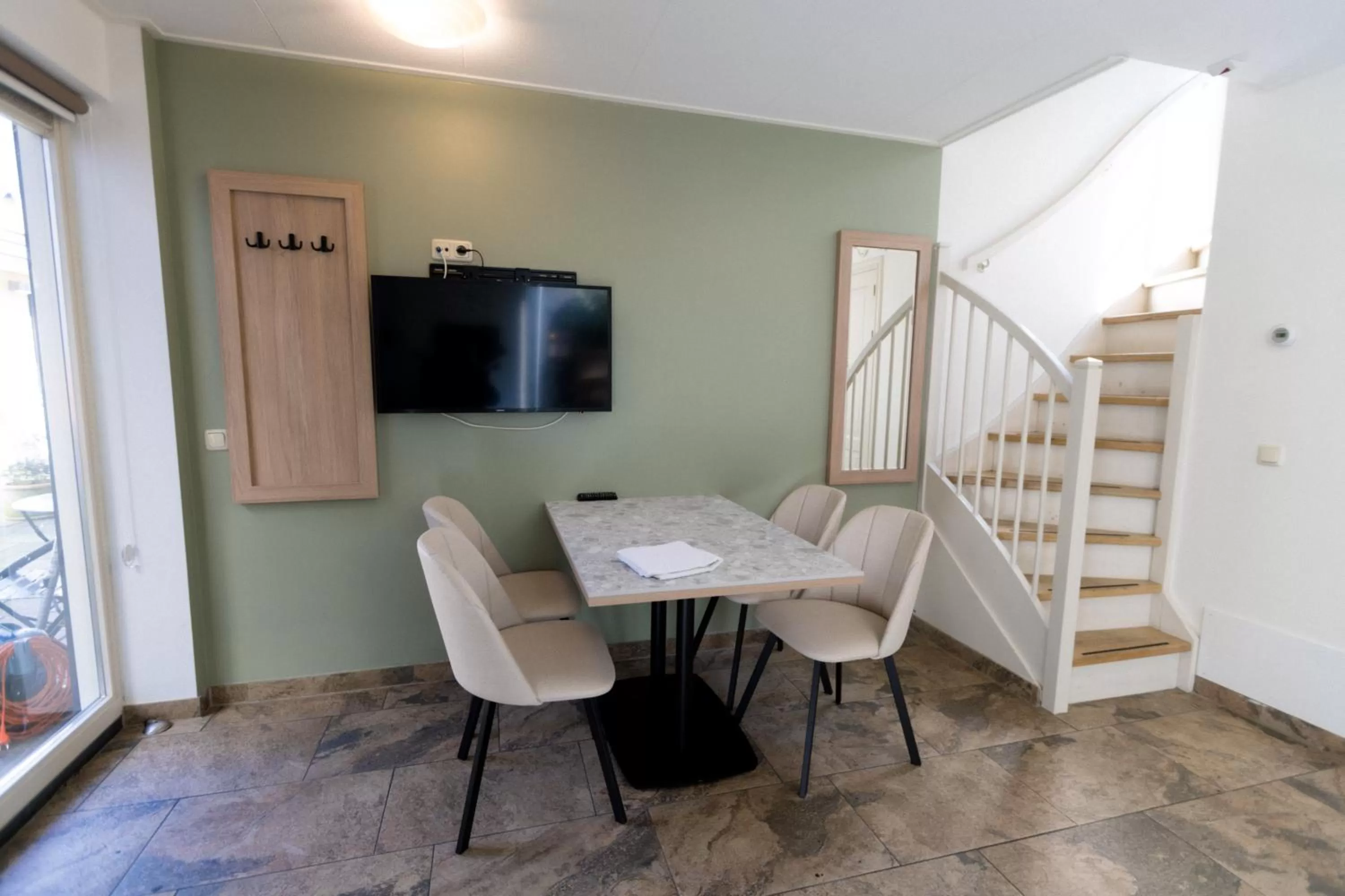 Dining area in Plantage Garden Apartments