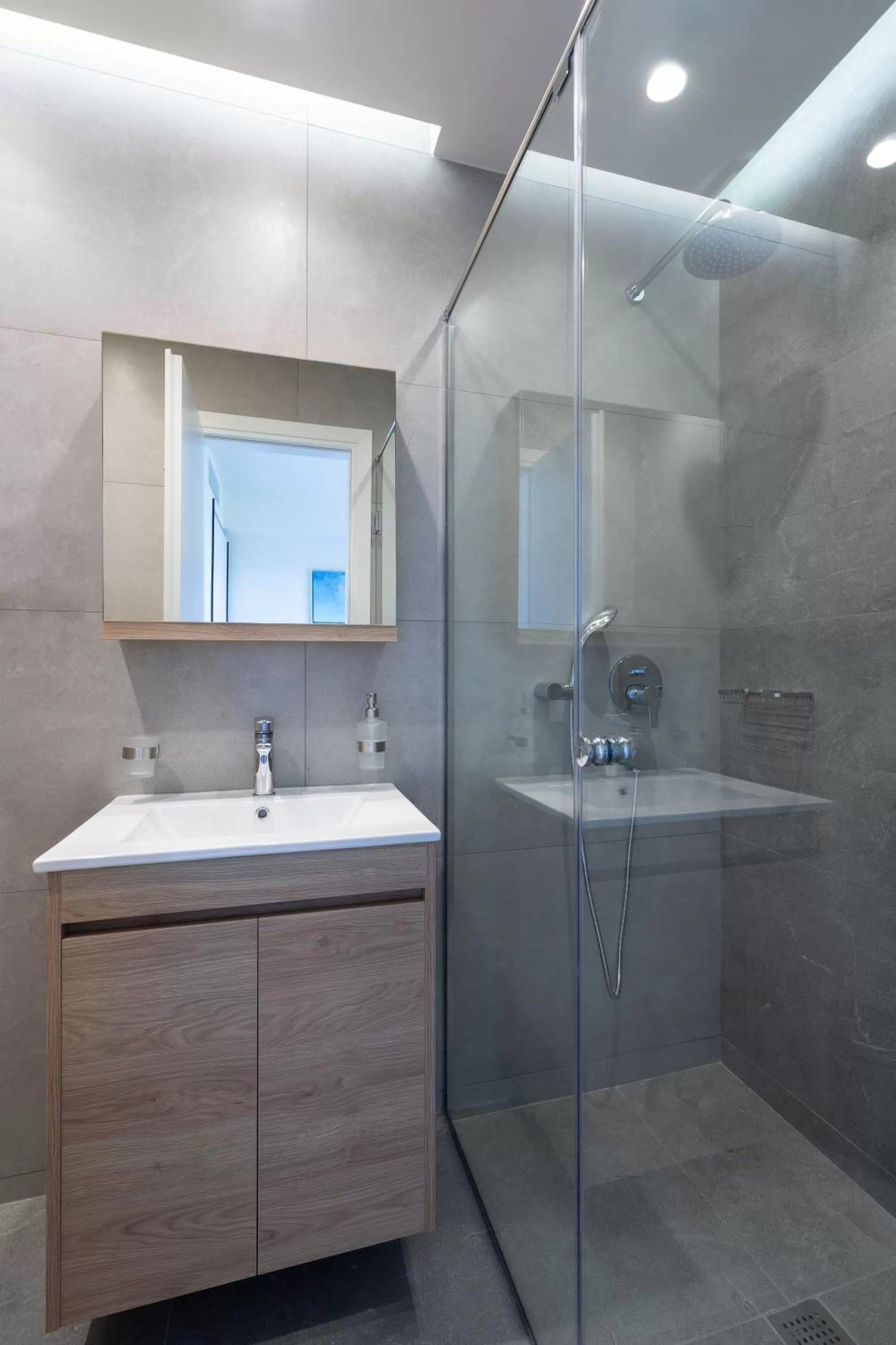 Shower in Hestia - Alexandras 38