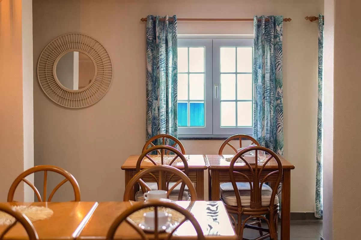 Dining area in Blue Bamboo Hotel - Duna Parque Resorts & Hotels