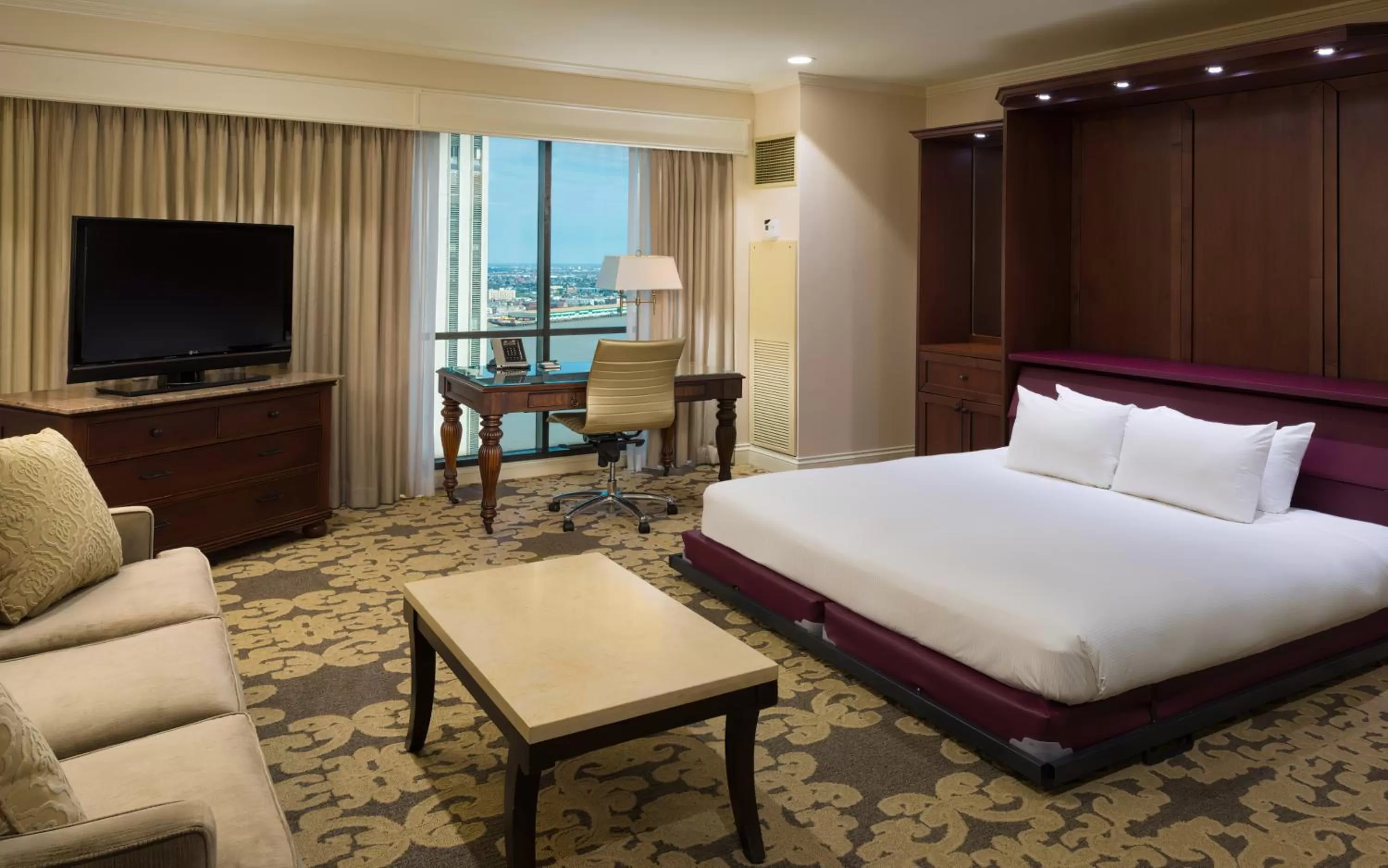 Bedroom, Bed in Hilton New Orleans Riverside