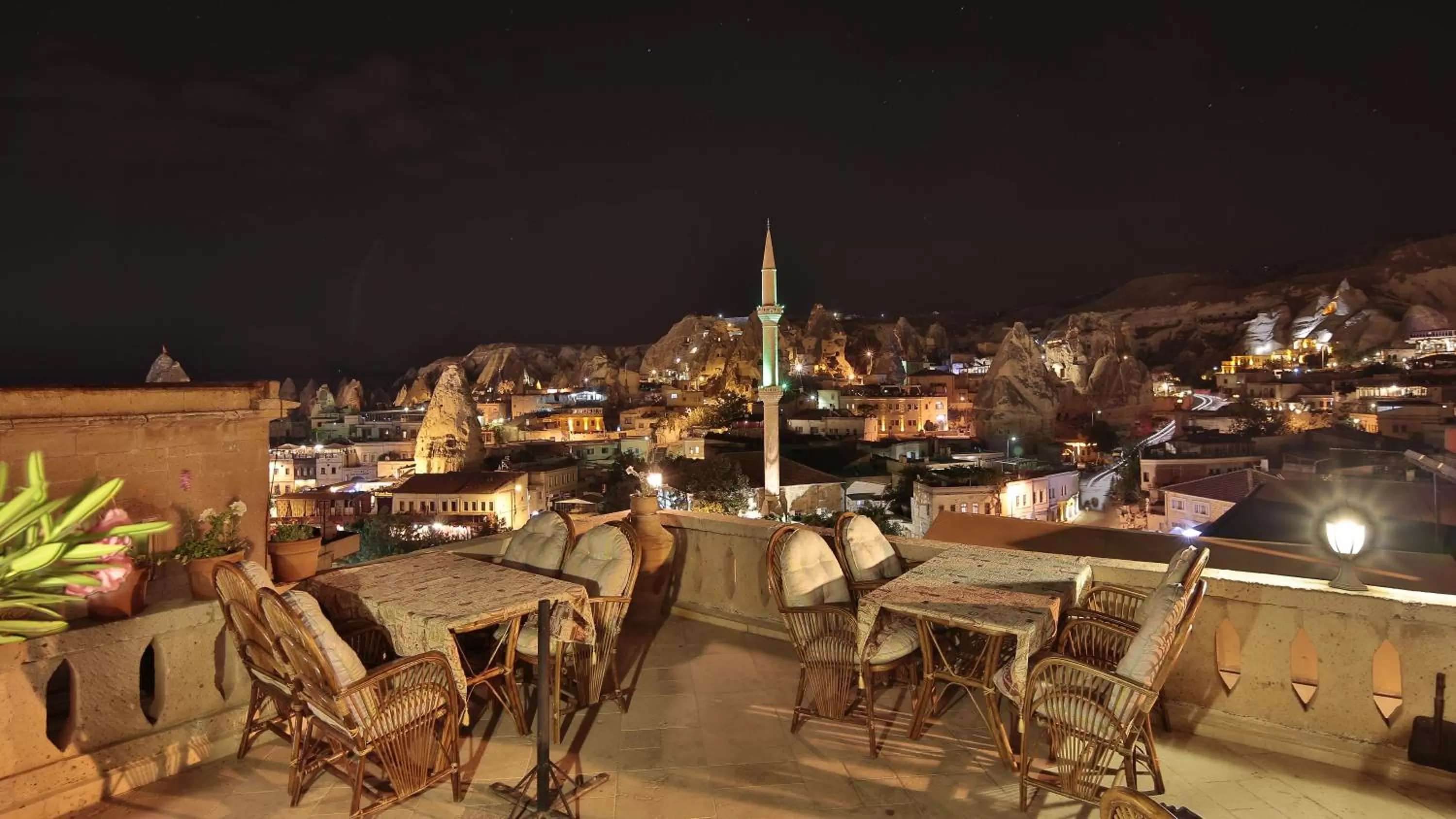 Garden view in Kookaburra Hotel