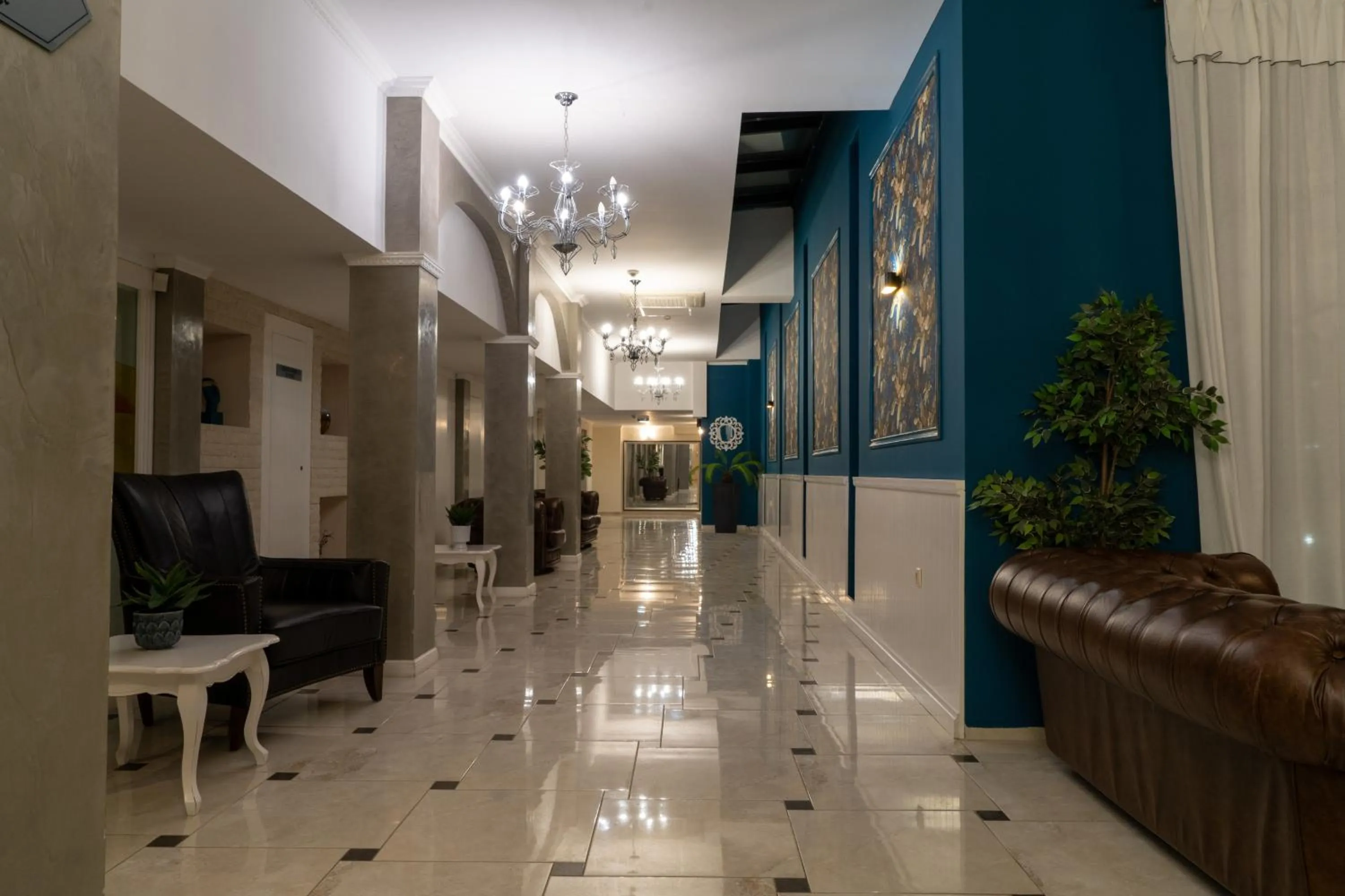 Lobby or reception in White Rock Castle Suite Hotel & SPA