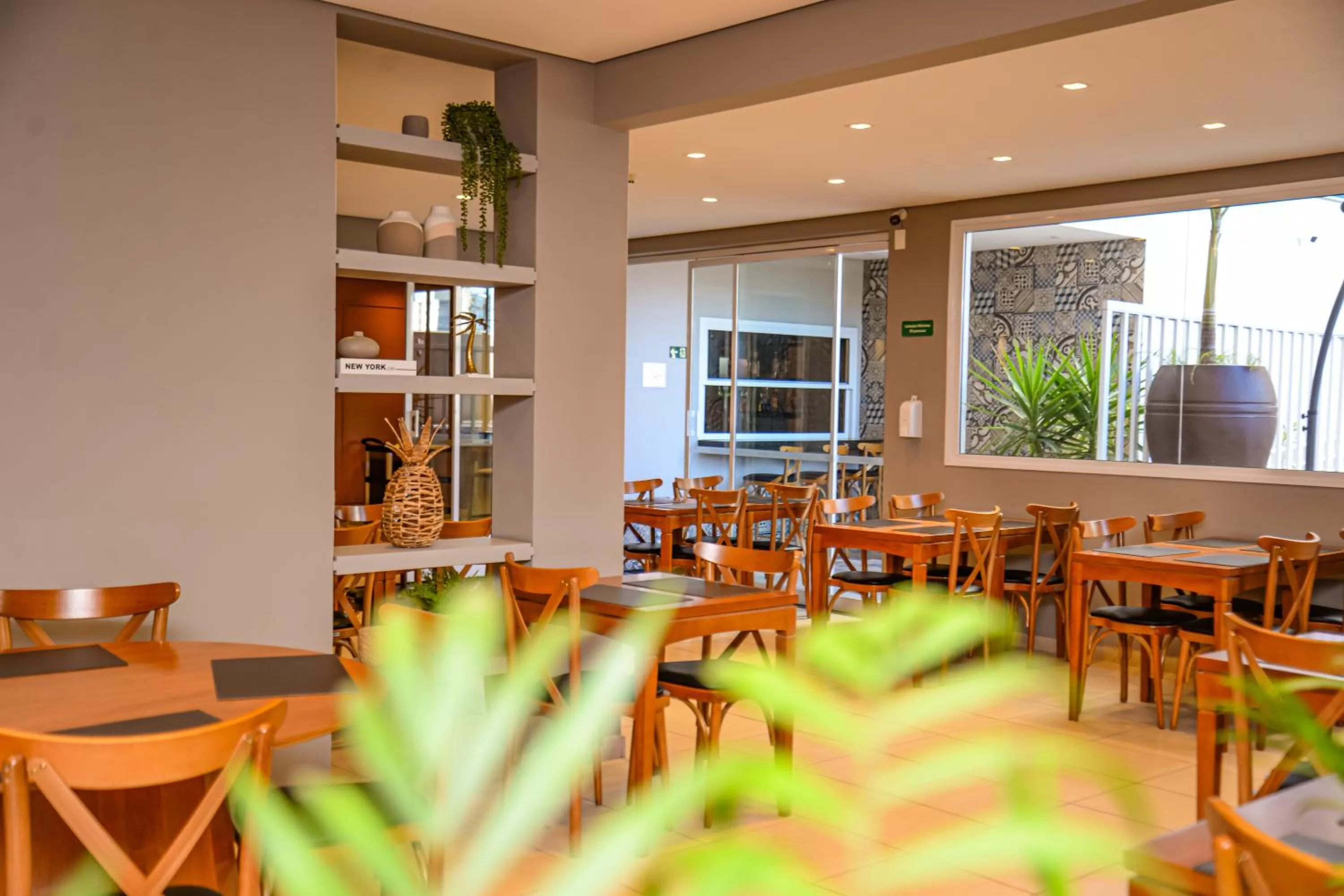 Restaurant/places to eat in Comfort Hotel Bauru