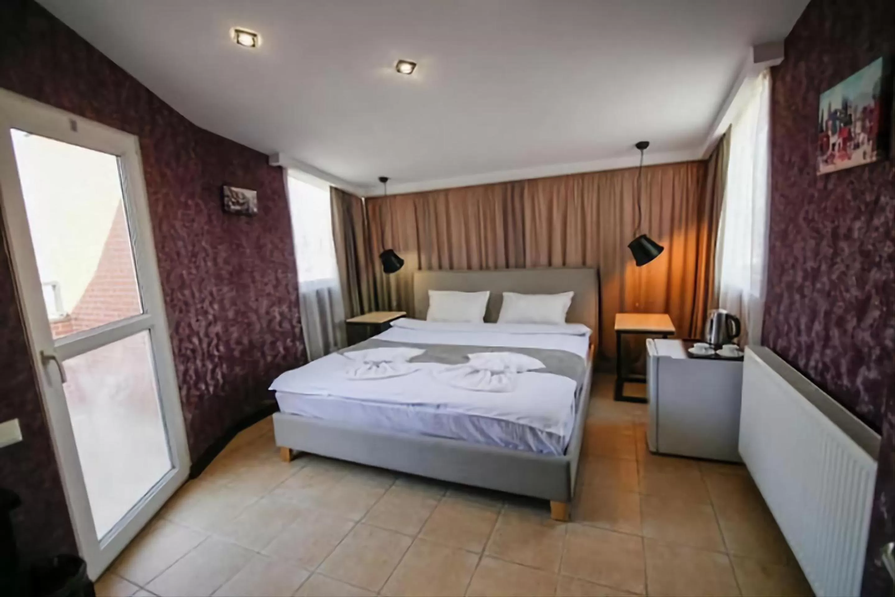 Bed in Panorama 360° Hotel