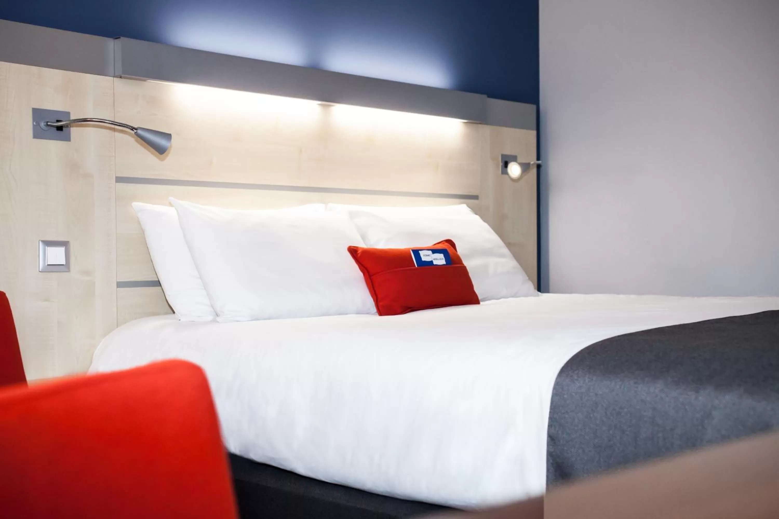 Holiday Inn Express Toulouse Airport by IHG