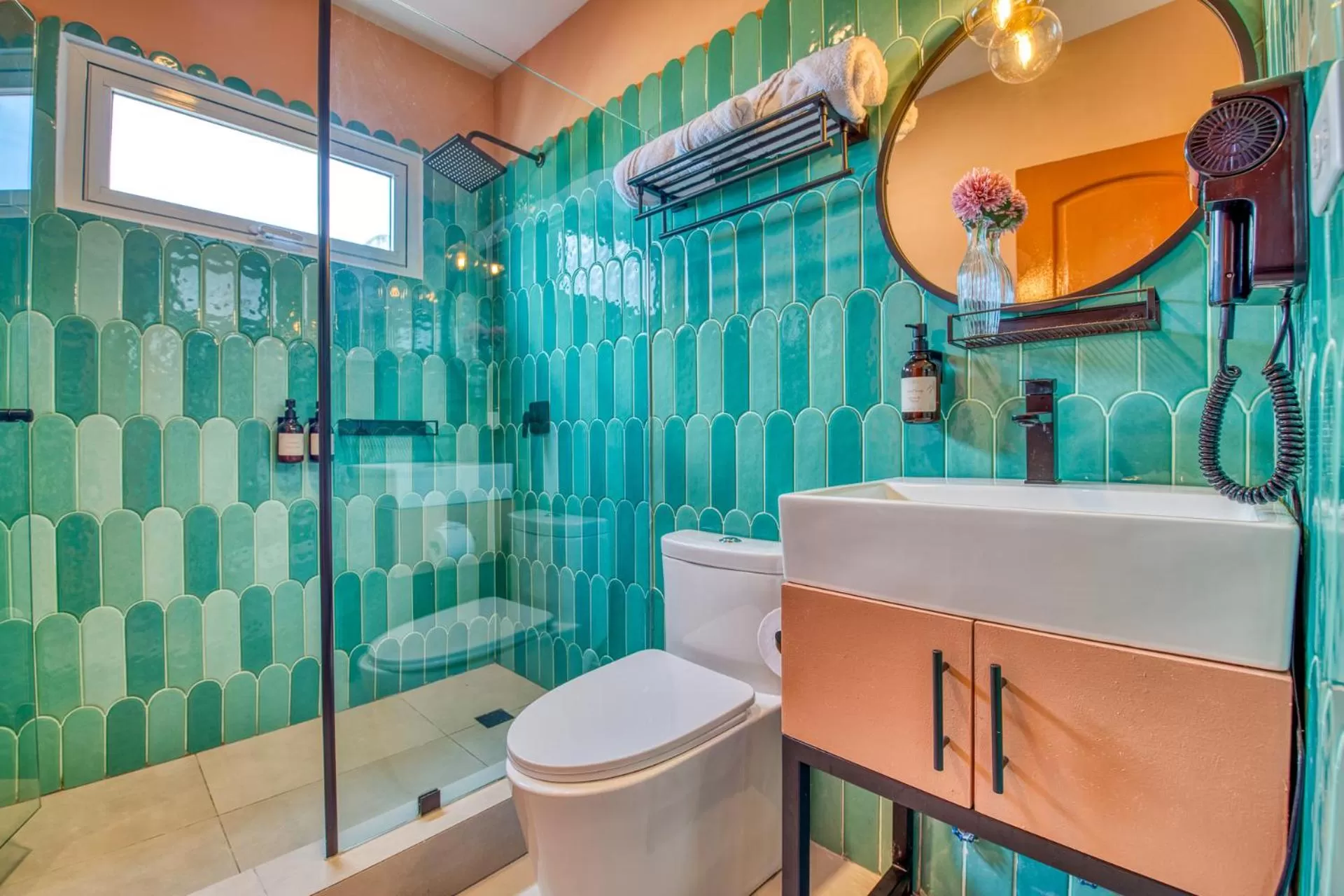 Bathroom in Bocas Paradise Hotel