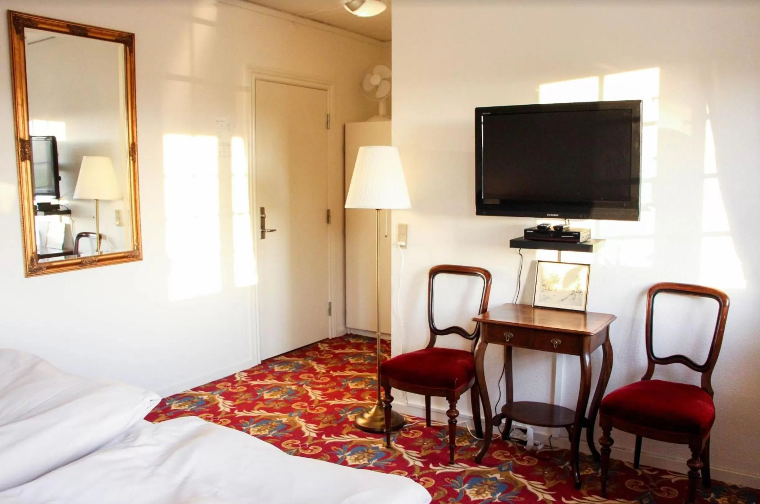 TV and multimedia, Bed in Krebshuset / Kelz0rdk