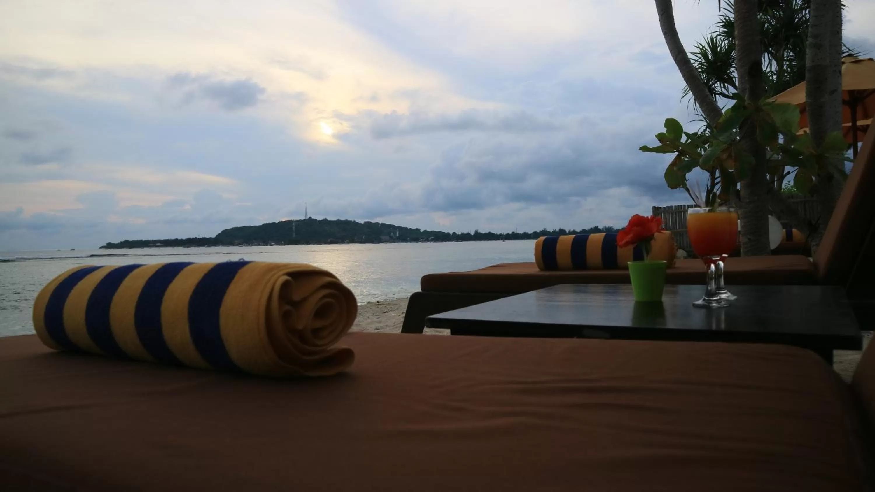 Sunset House Gili Meno