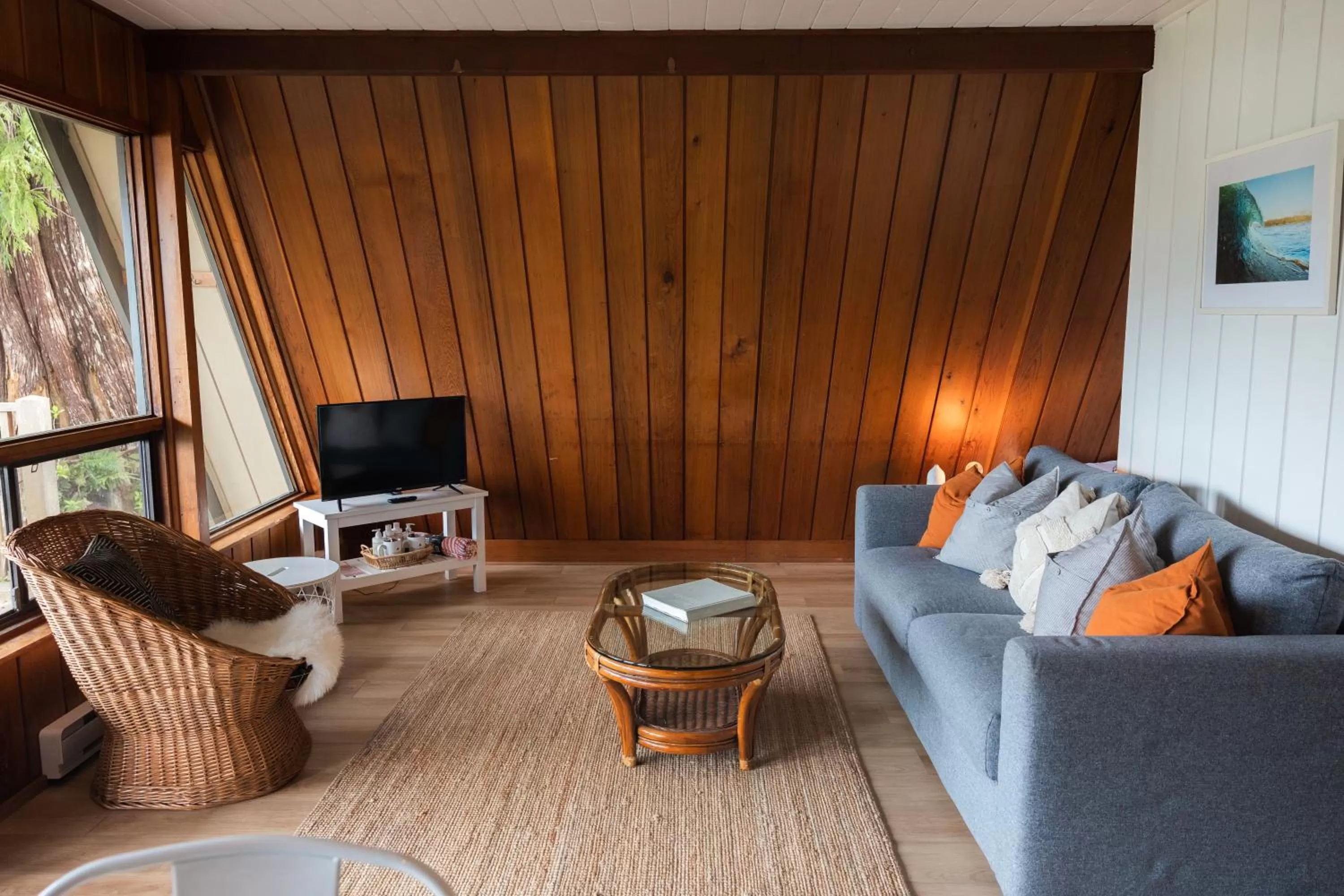 The Shoreline Tofino