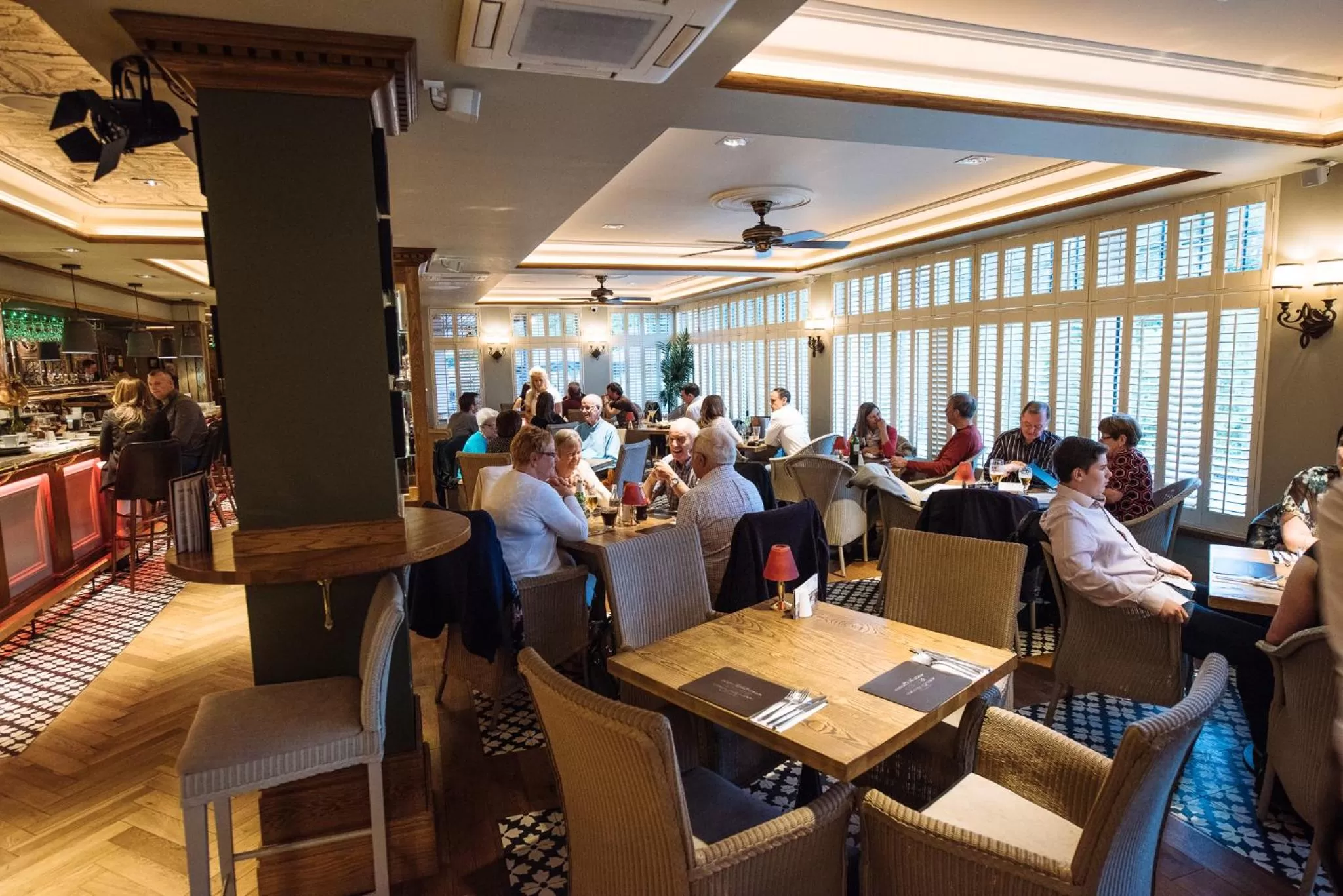 Restaurant/places to eat in Busby Hotel