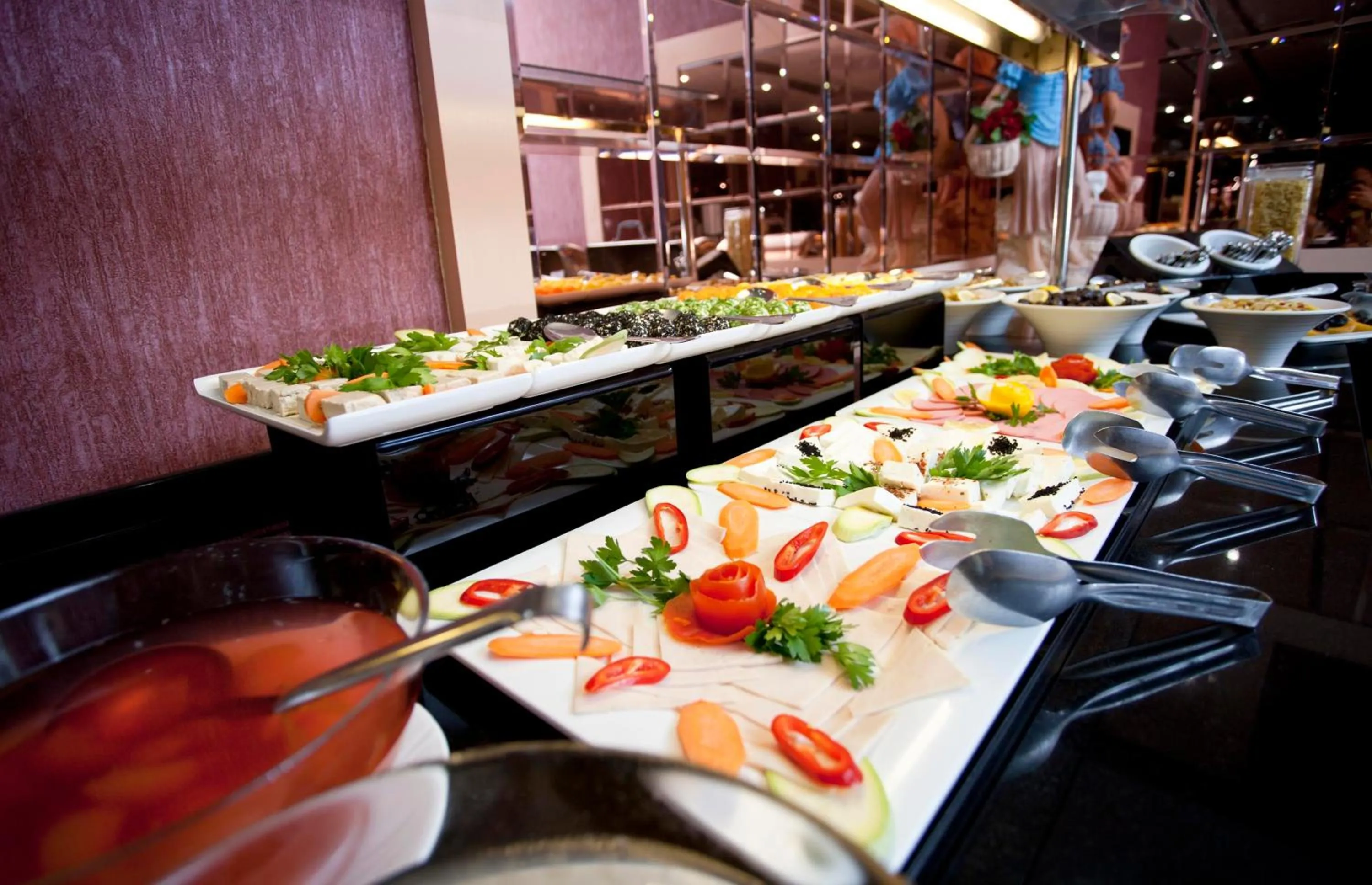 Restaurant/places to eat in Sergah Hotel