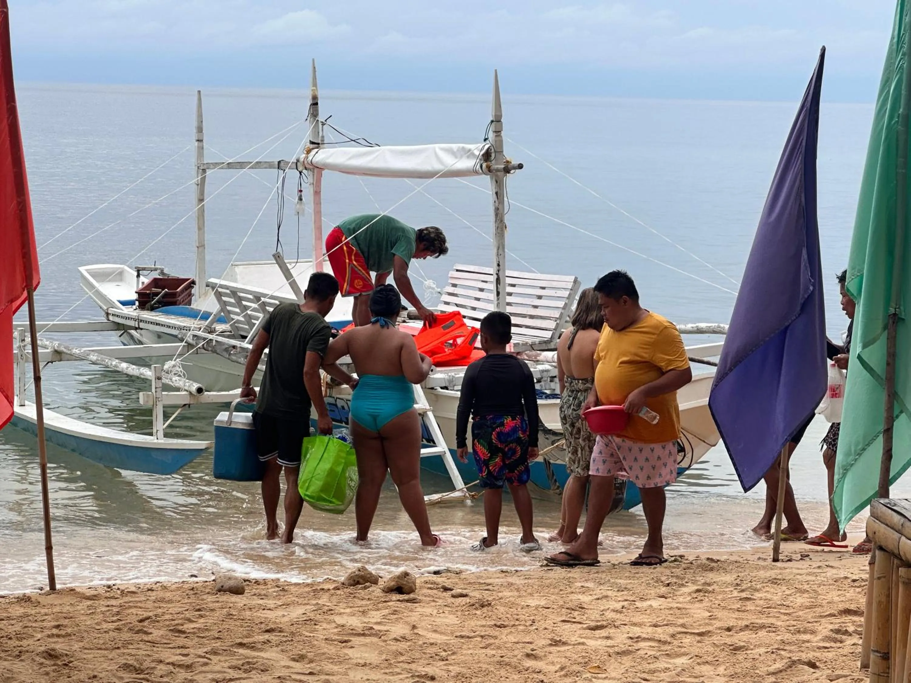 Diving in Gratum Beach Resort