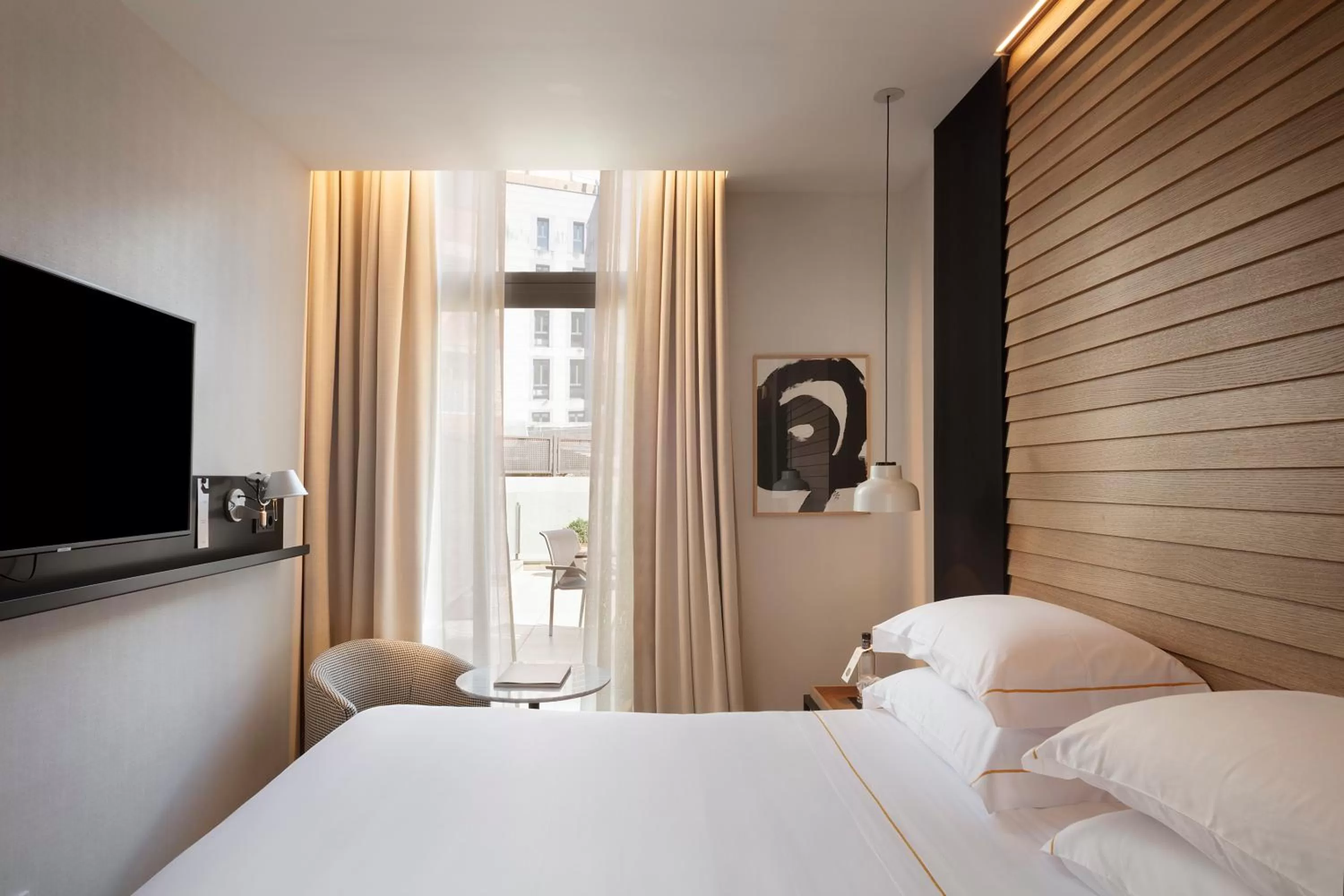 Bed in Casa Elliot Hotel