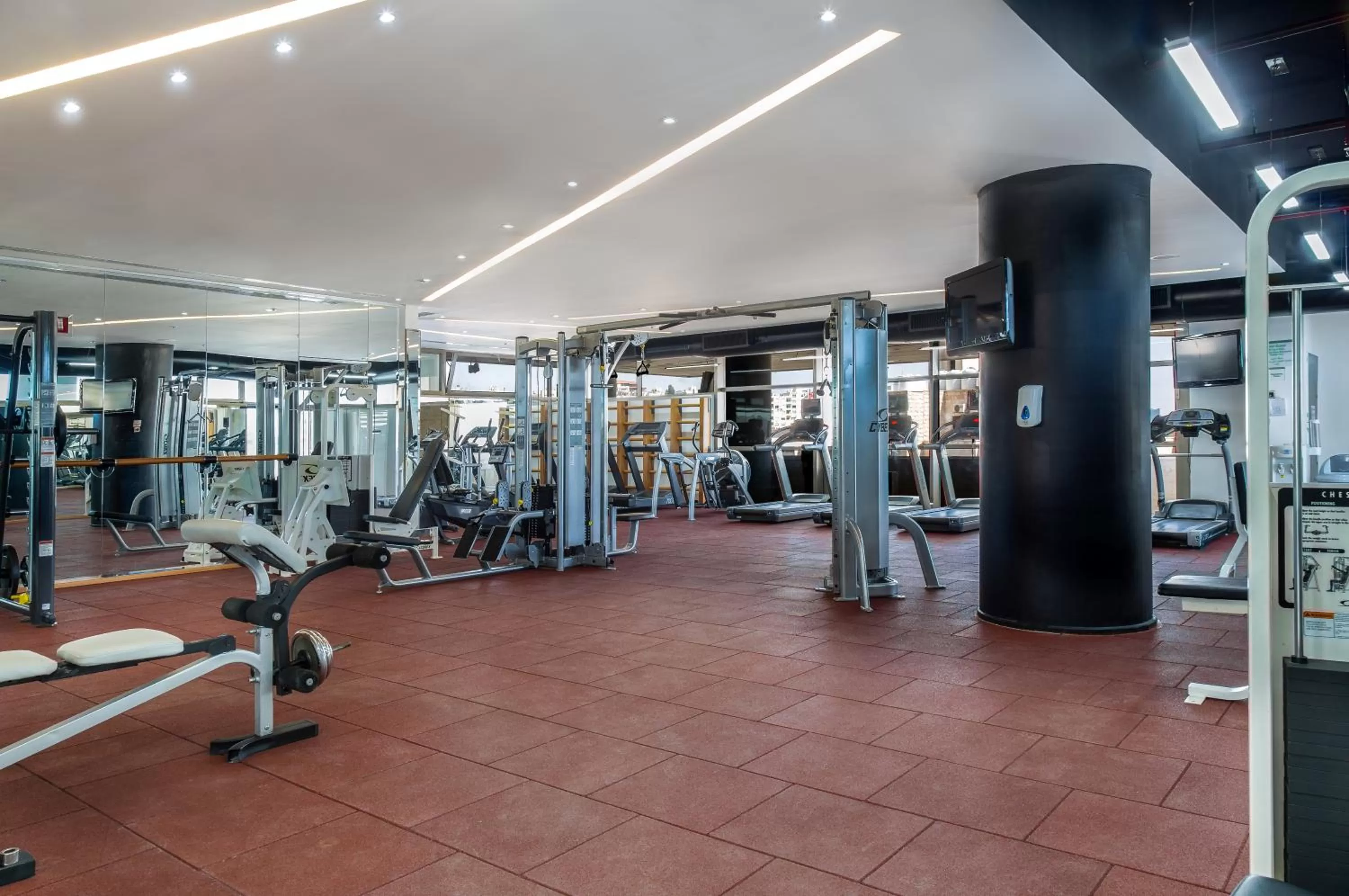Fitness centre/facilities in Mövenpick Hotel Amman