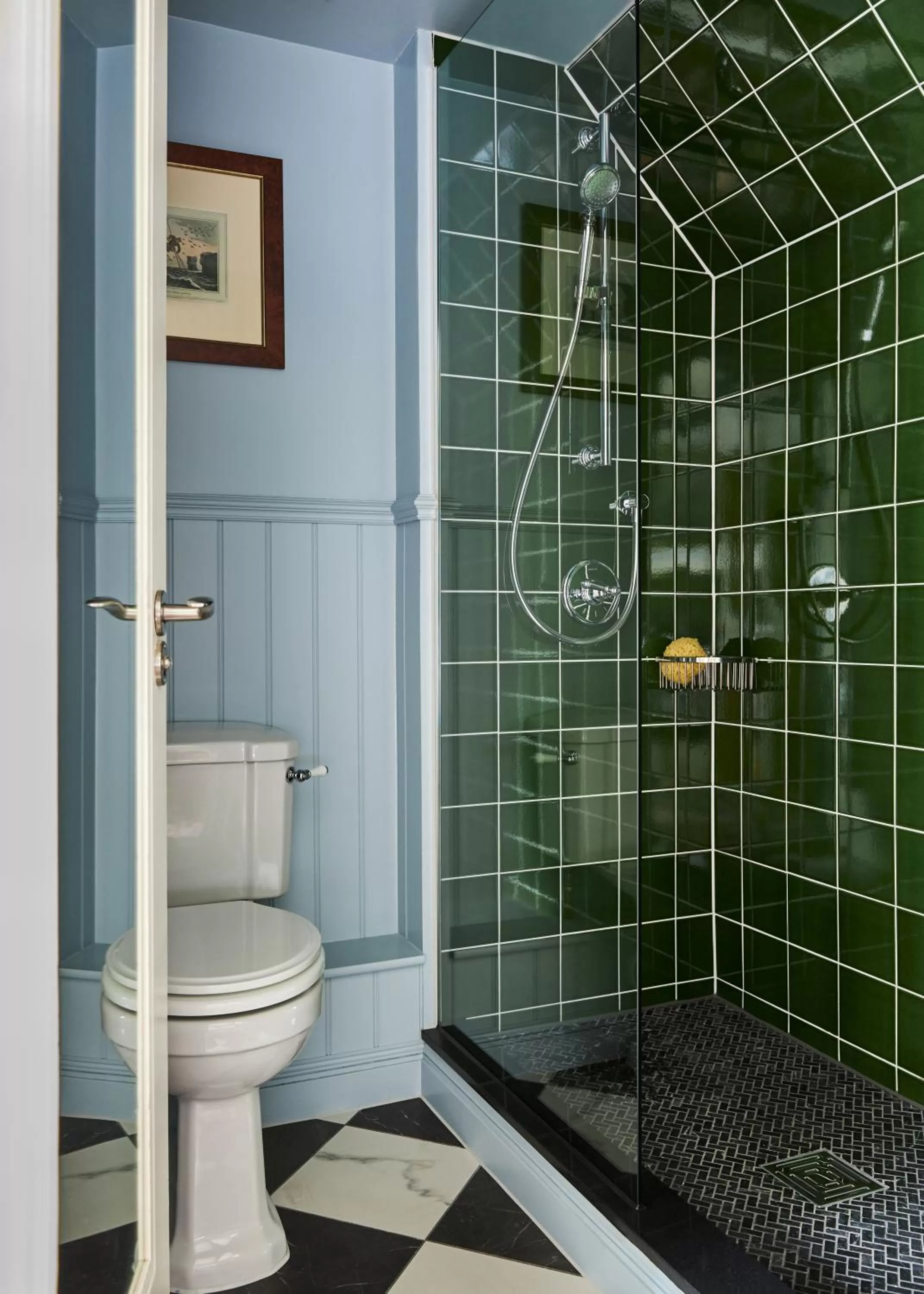 Bathroom in Marine Troon