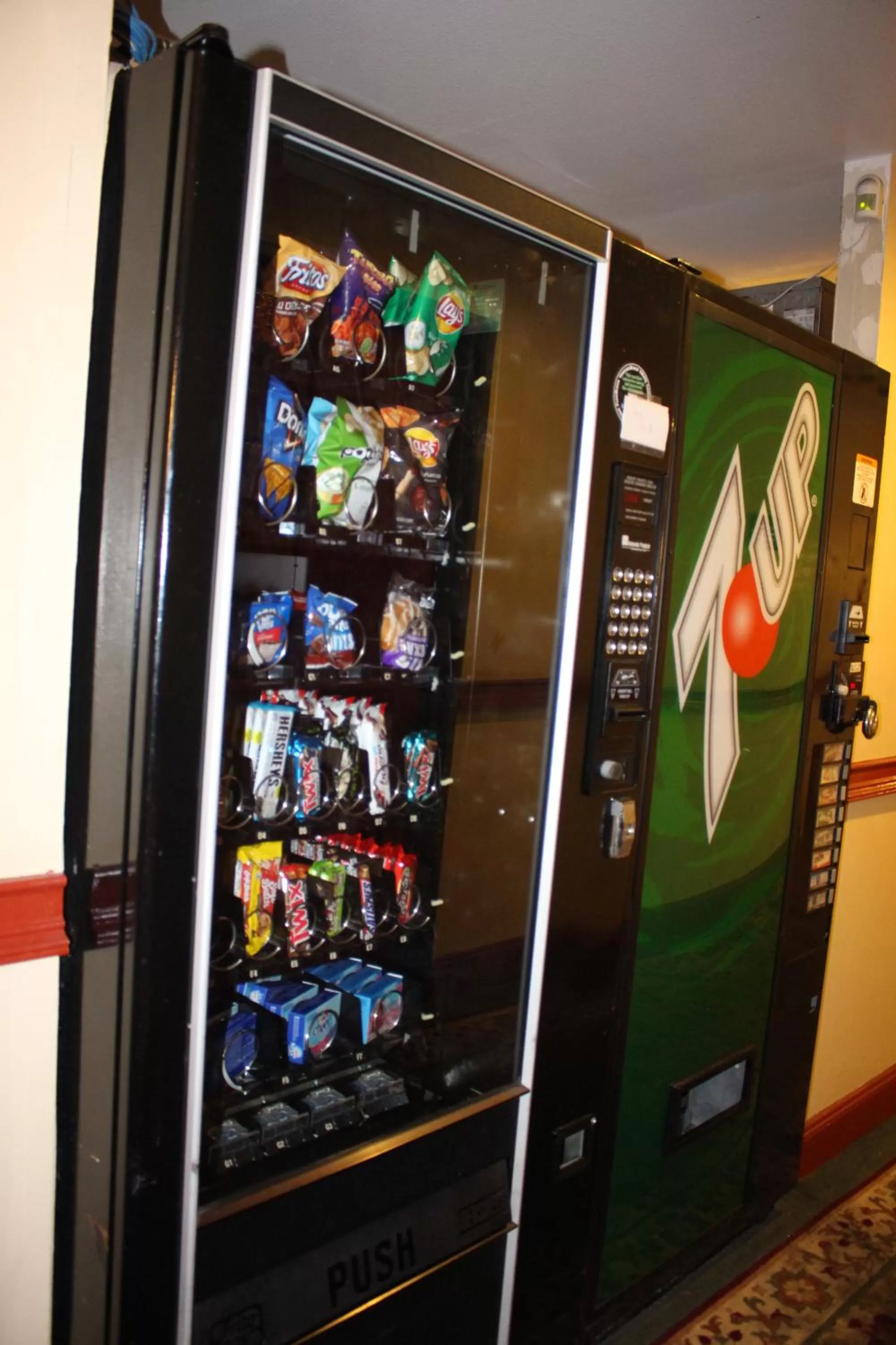 Rodeway Inn & Suites Hayward - Oakland South