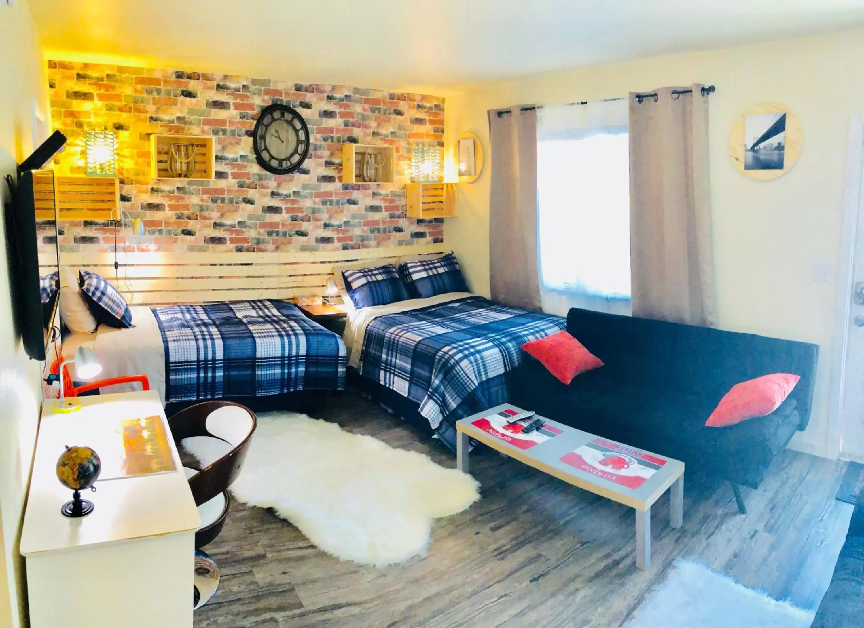 Studio with Sofa Bed in Hollywood Light Haven Lodge Studio with Sofa Bed in Hollywood Light Haven Lodge