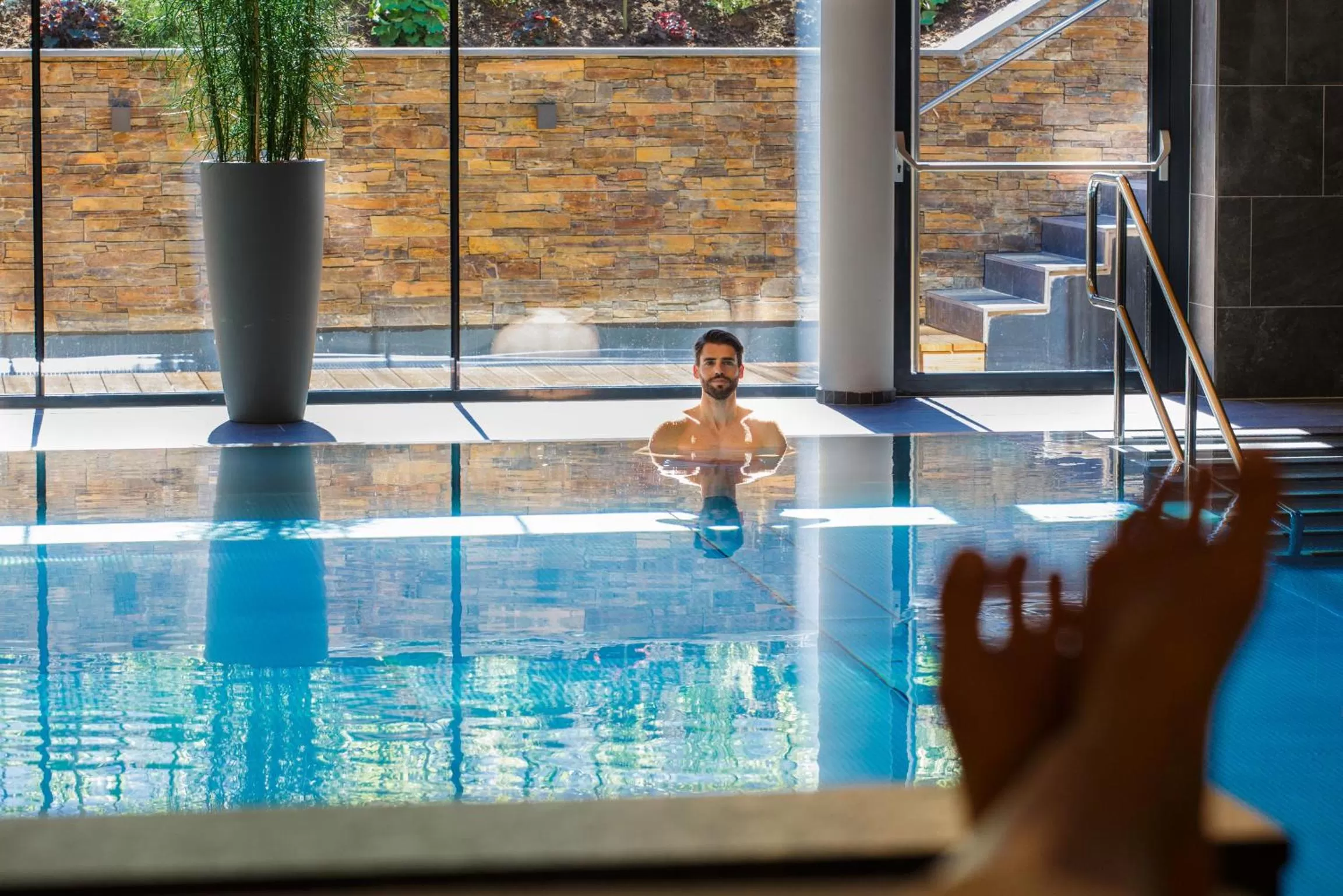Swimming pool in Hotel Kaprunerhof