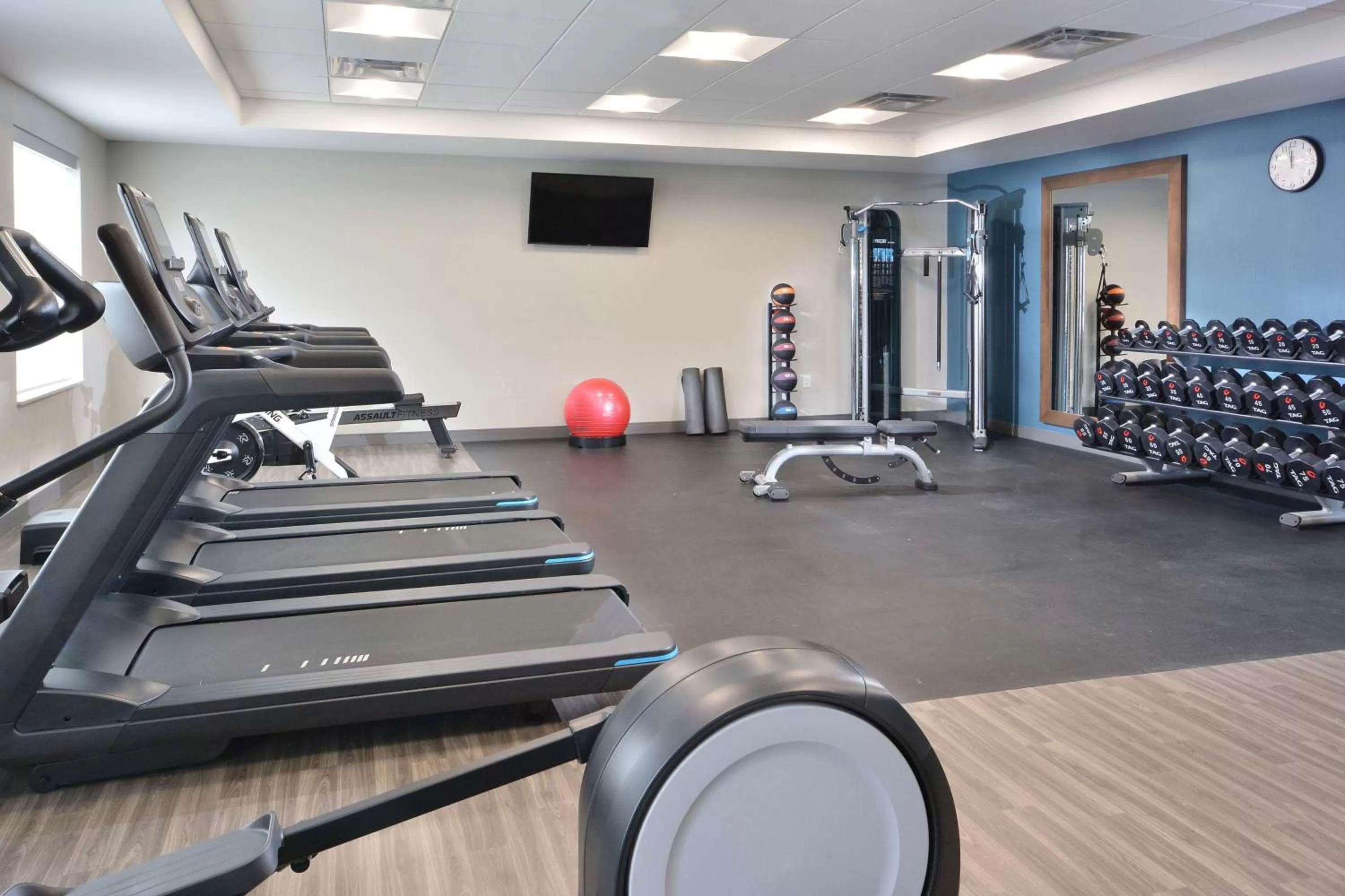 Fitness centre/facilities in Hampton Inn & Suites Charlotte North I 485