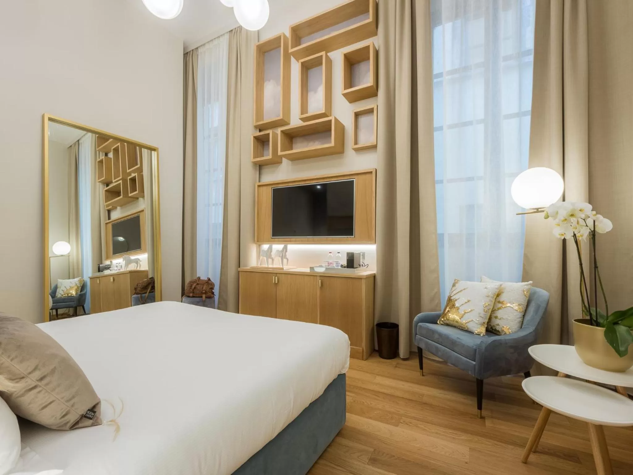 Bed in Renascentia in Florence - Adults Only