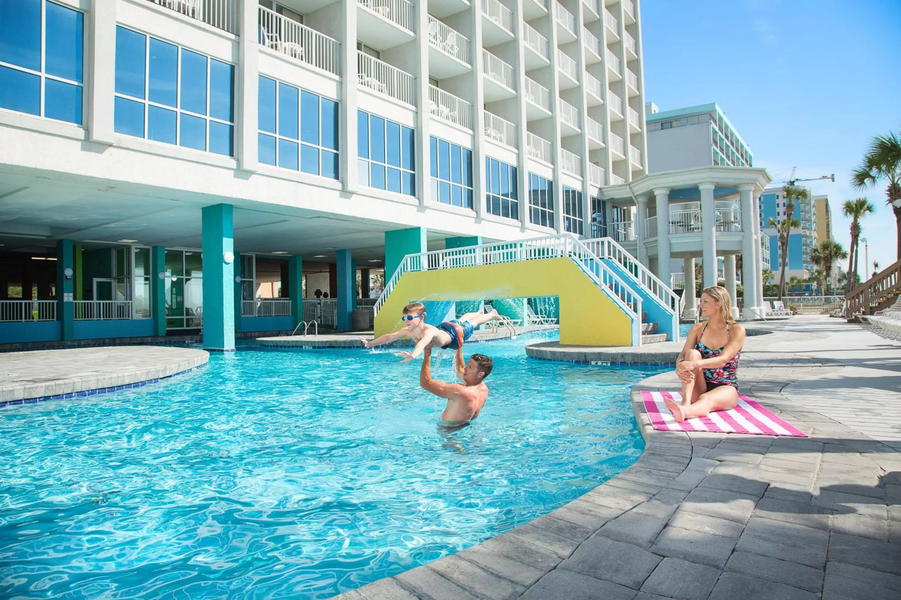 Swimming pool in Crown Reef Beach Resort and Waterpark