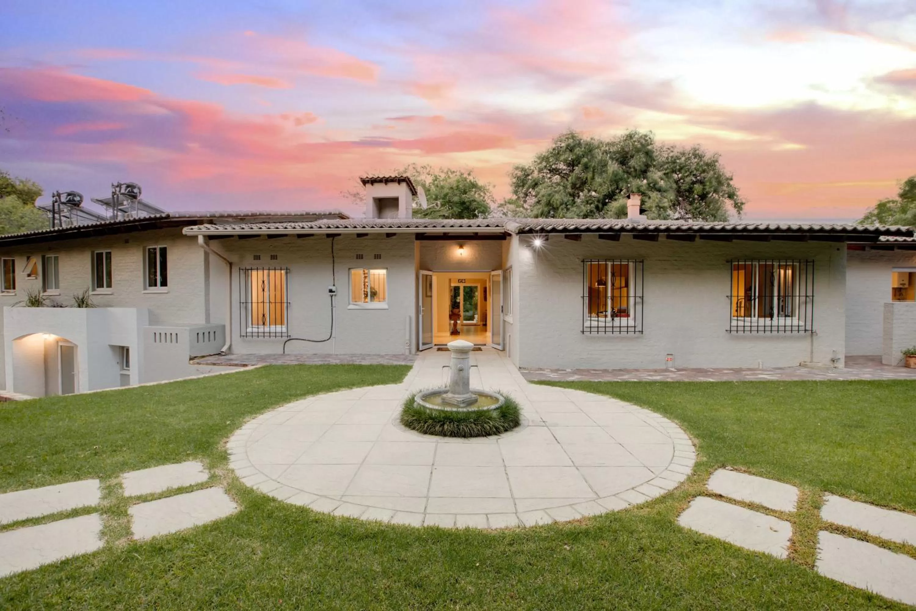 Property building in Amberhall Guesthouse