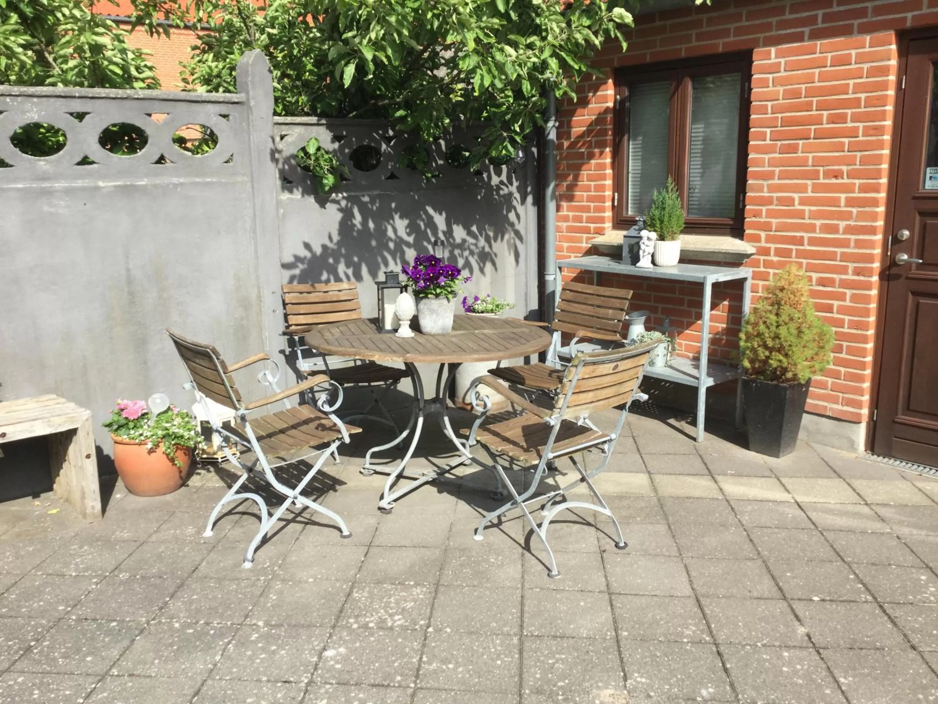 Property building in Løgstør B&B