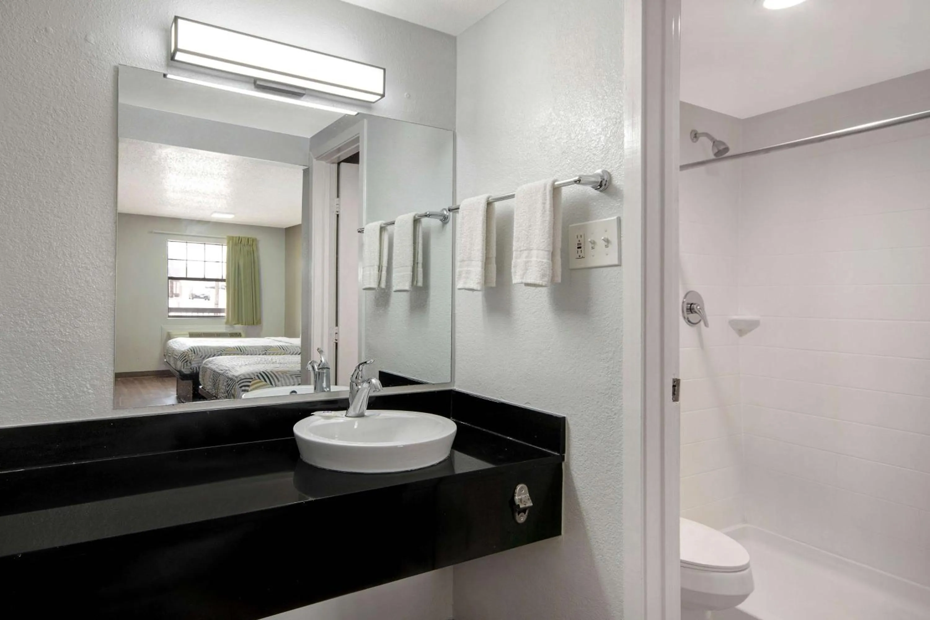 Bathroom in Motel 6-San Antonio, TX - Northwest Medical Center