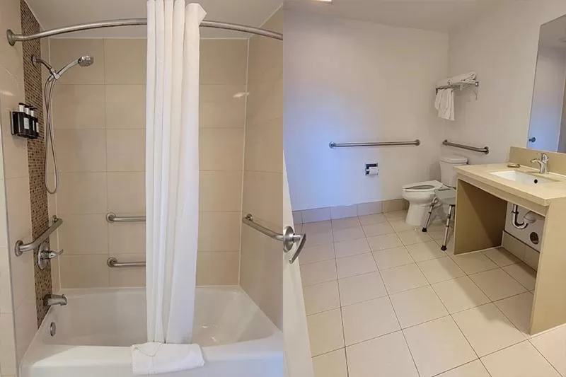 Accessible Family Suite with Accessible Bathtub or Roll in Shower in Eden Roc Inn & Suites near the Maingate