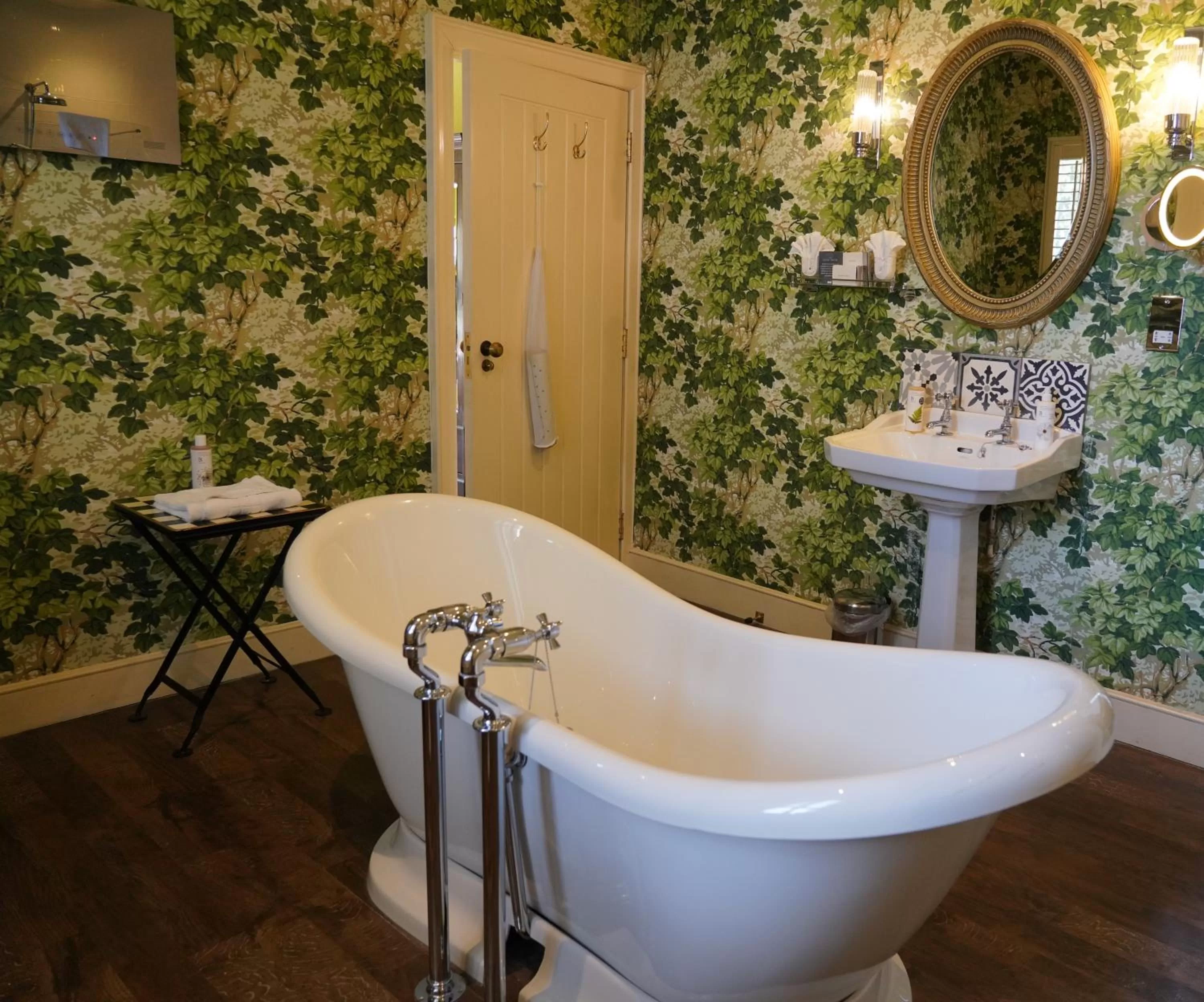 Bathroom in The Close Hotel