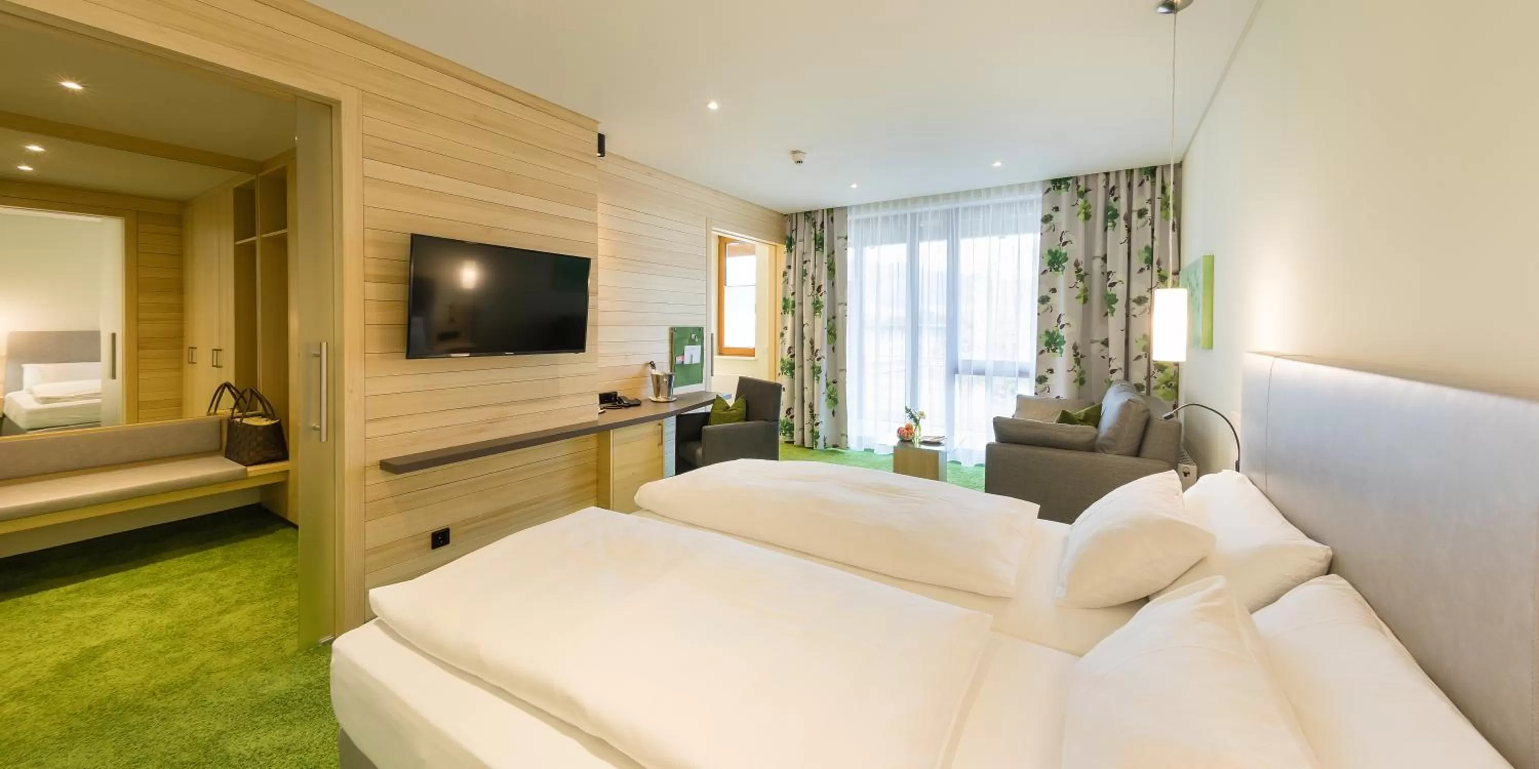 Bed in Mosers Blume Relax & Genuss Hotel