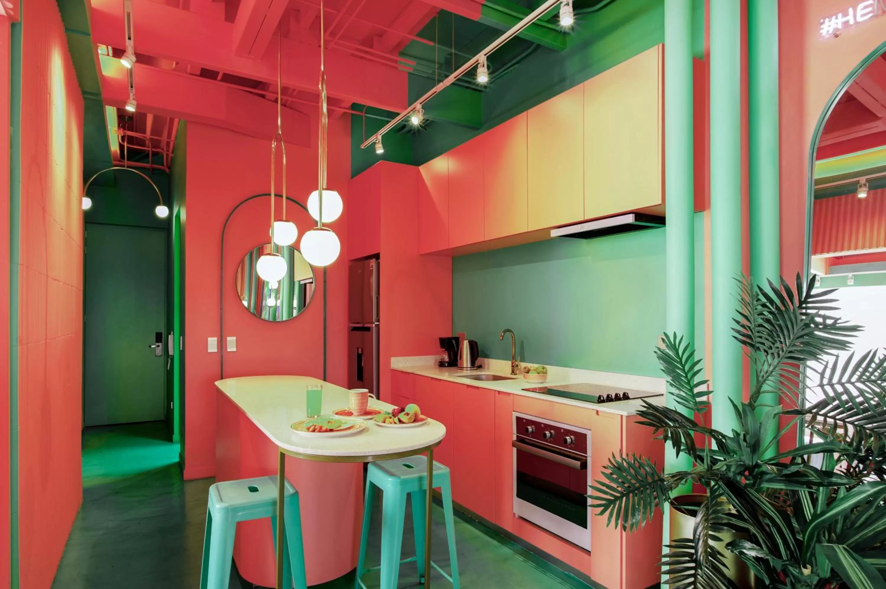 Kitchen or kitchenette in Hemma Bogotá Country Luxury Suites Hotel