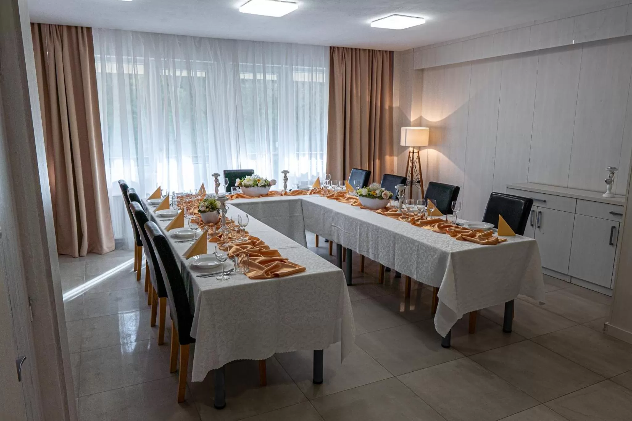 Banquet/Function facilities in Hotel Garni