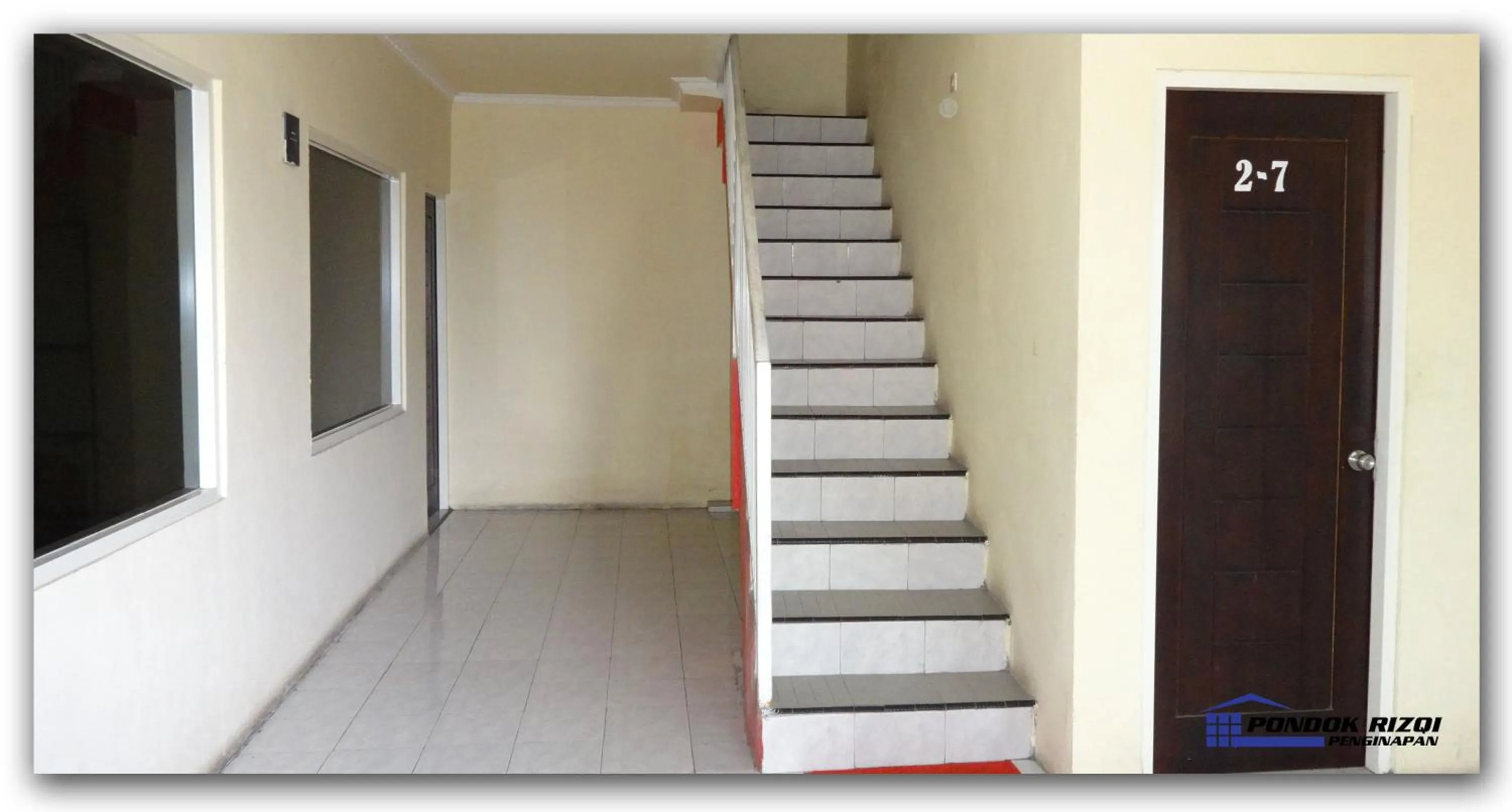 Facade/entrance in Penginapan Pondok Rizqi Syariah