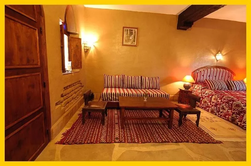 Photo of the whole room, Bed in La Rose Du Desert