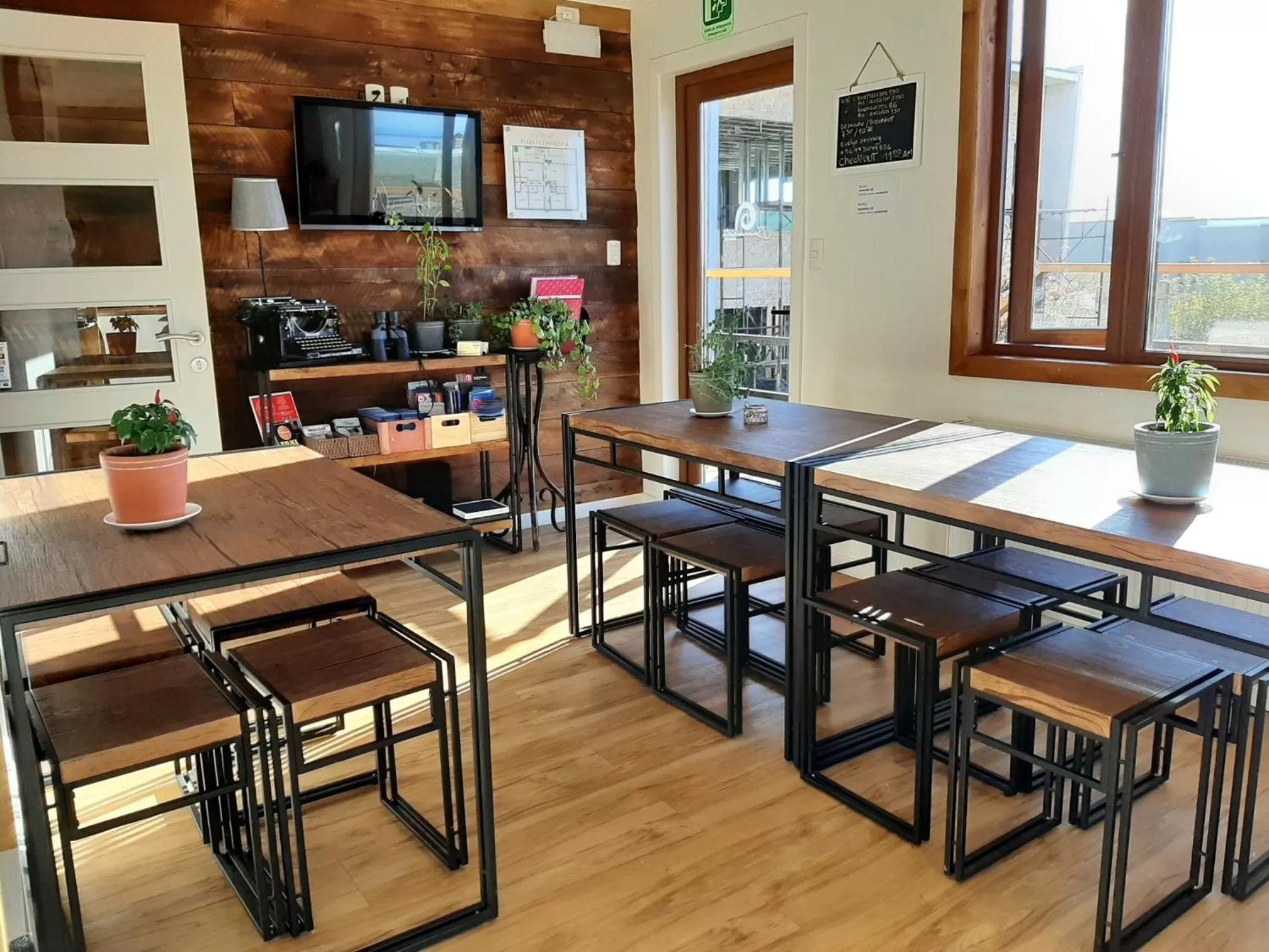 Dining area, Restaurant/Places to Eat in Hostal Buenavista Patagonia