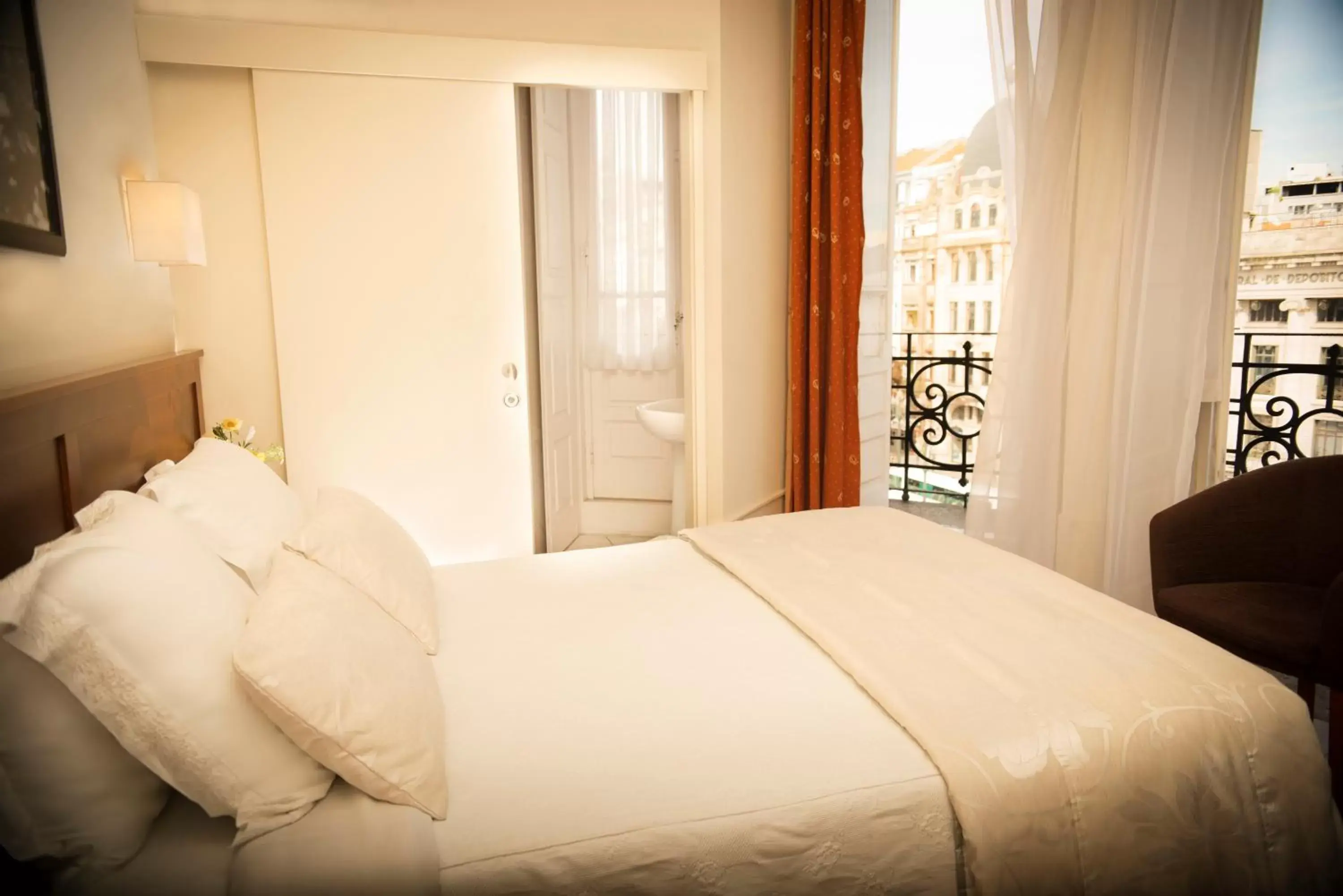 Double Room with Panoramic View in Hotel Aliados Double Room with Panoramic View in Hotel Aliados
