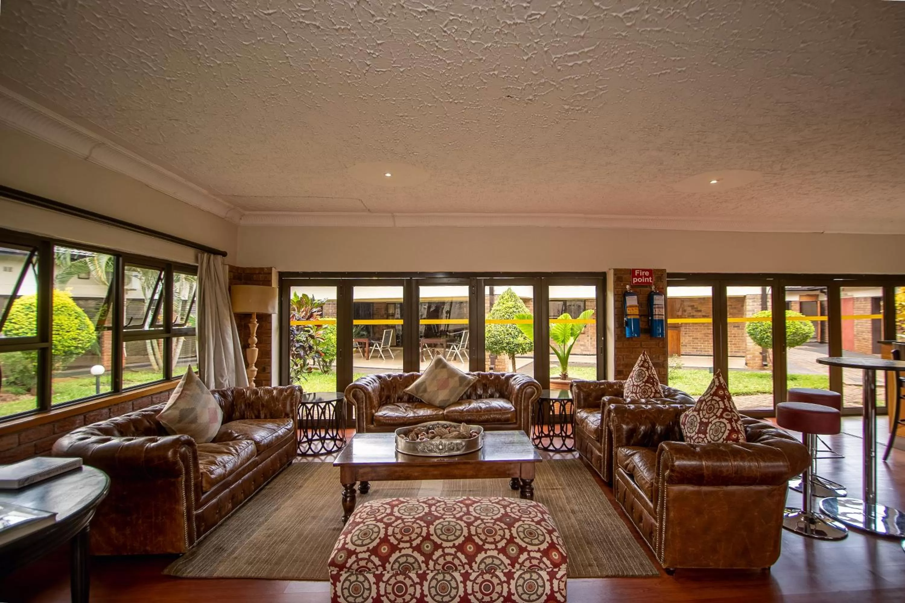 Lounge or bar, Seating Area in The Victoria Falls Deluxe Suites