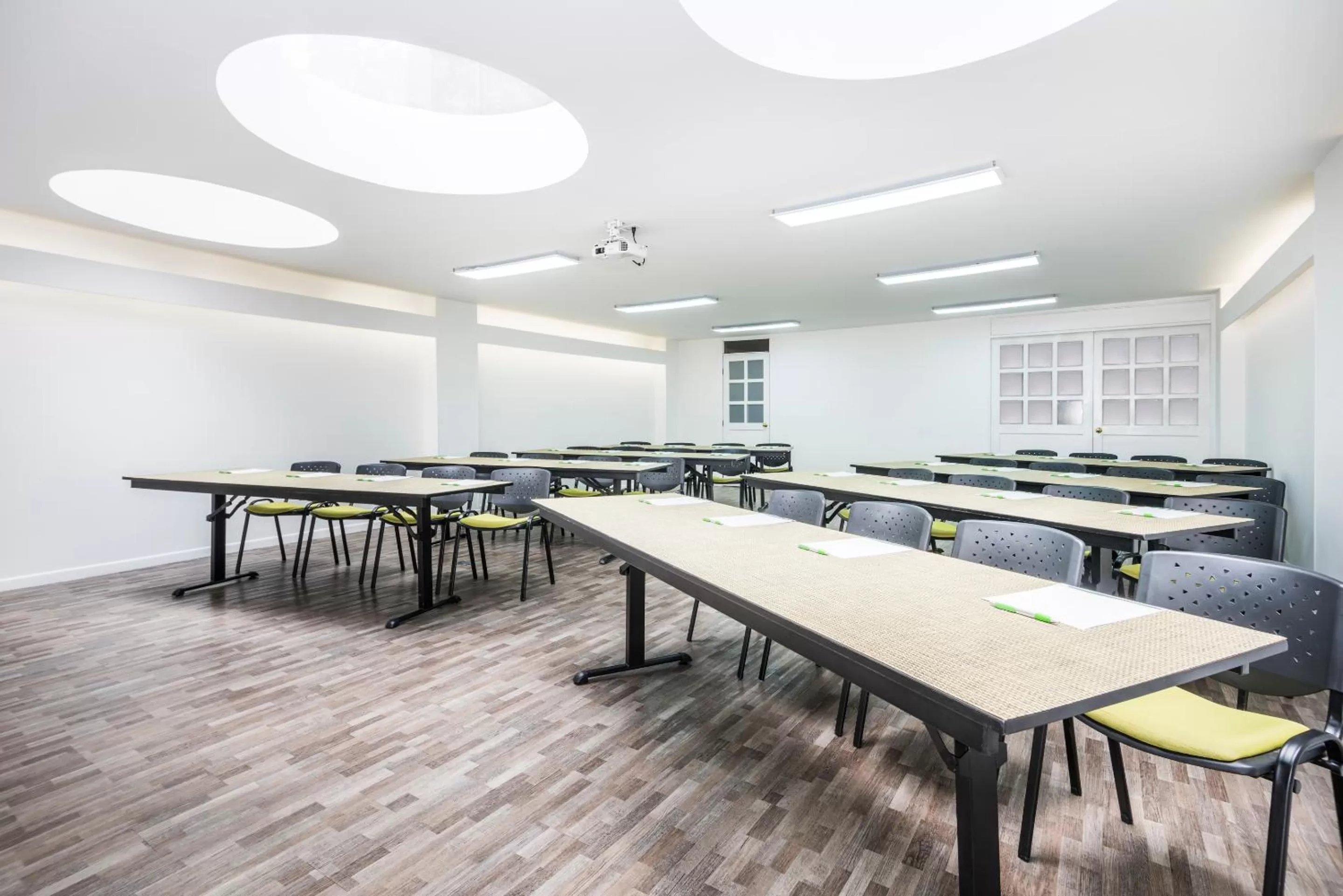 Business facilities in Hotel Vilar América