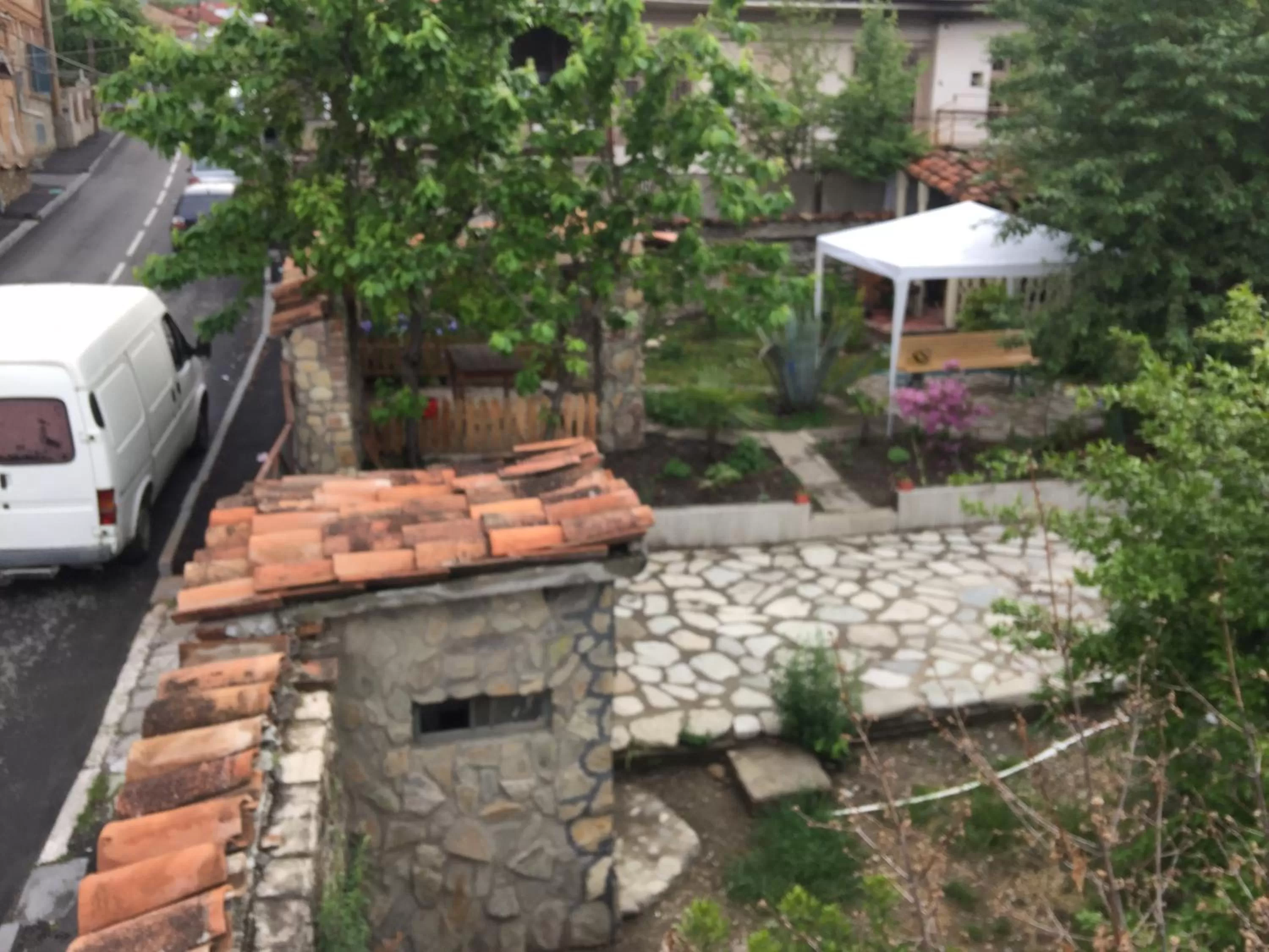 BBQ Facilities in Nika's Guest House
