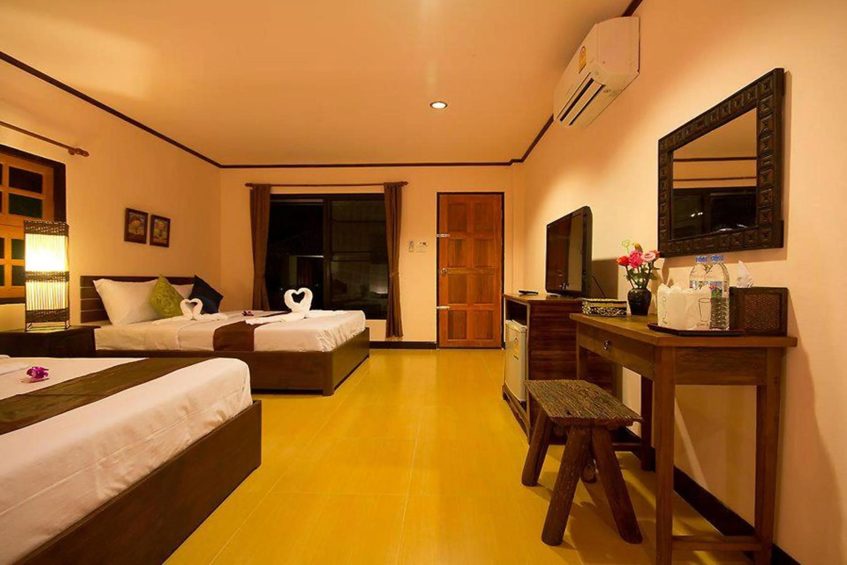 Photo of the whole room, Bed in The Sylvana Pai