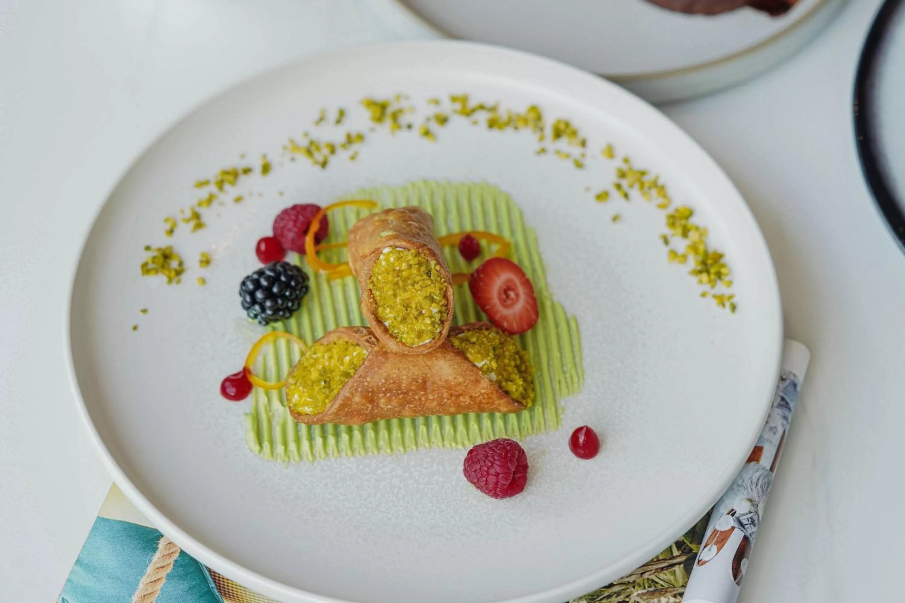 Restaurant/places to eat in Le Meridien Abu Dhabi Resort