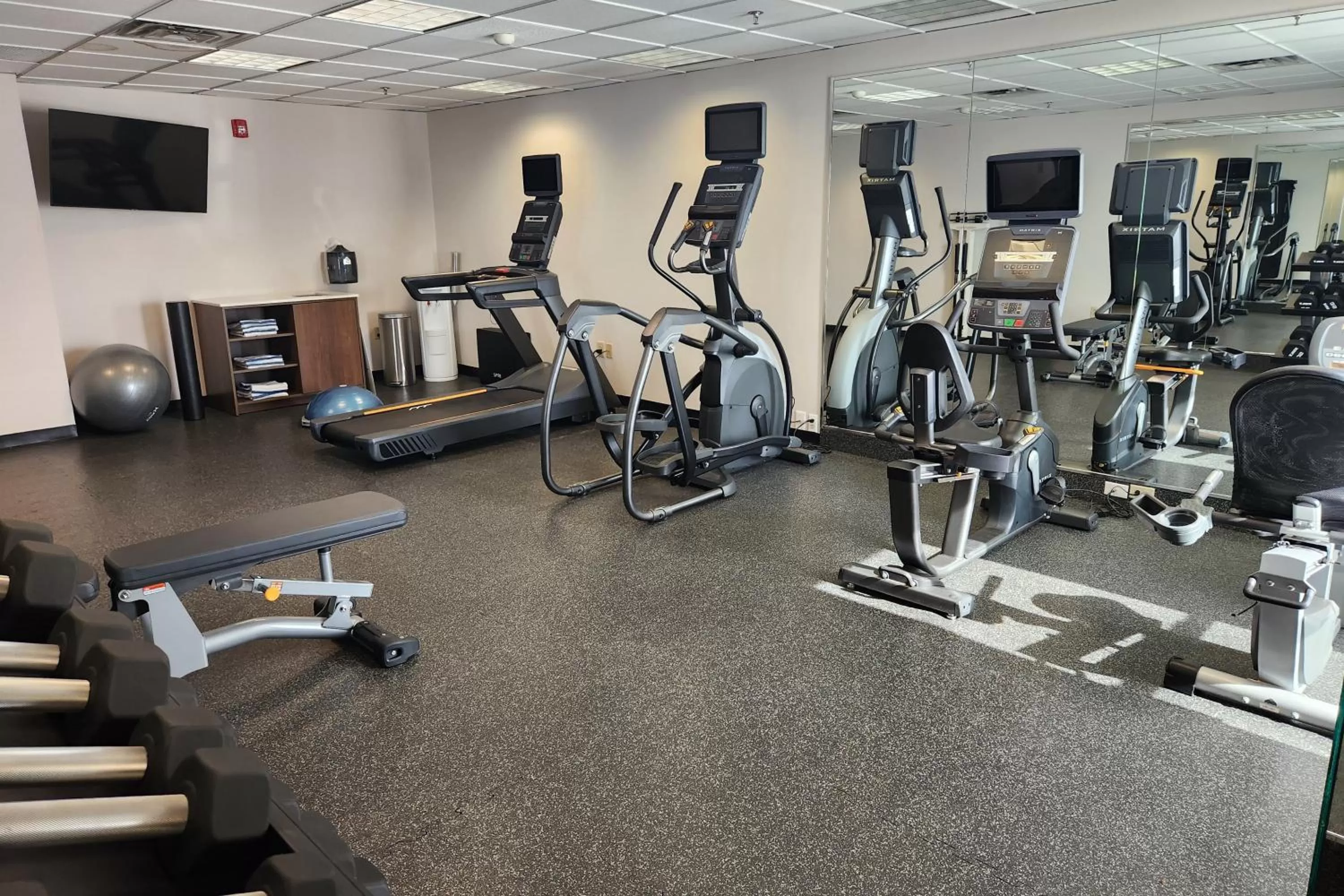 Fitness centre/facilities in Holiday Inn Express Philadelphia NE-Bensalem by IHG