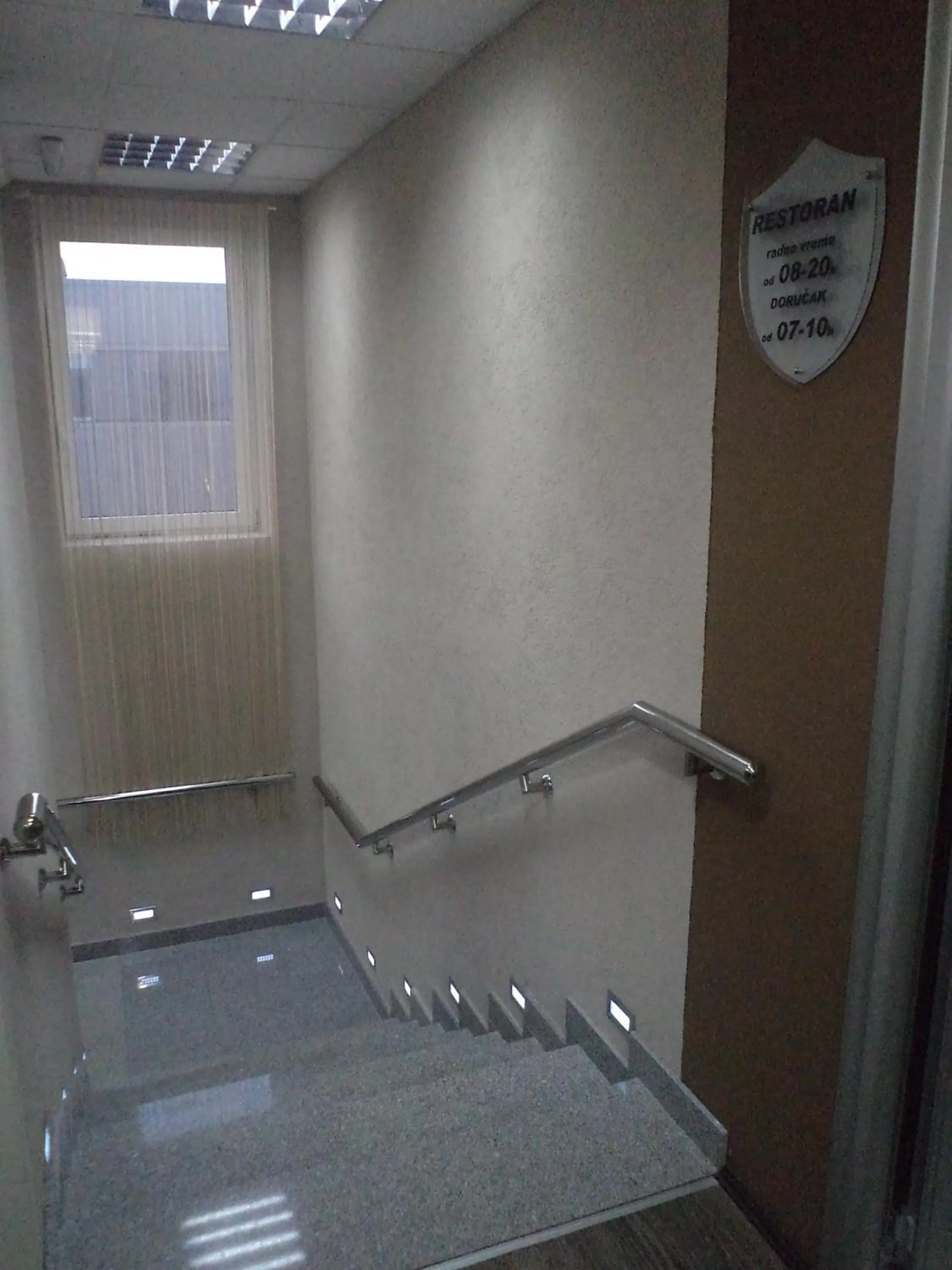 Area and facilities in Garni Hotel Tri O