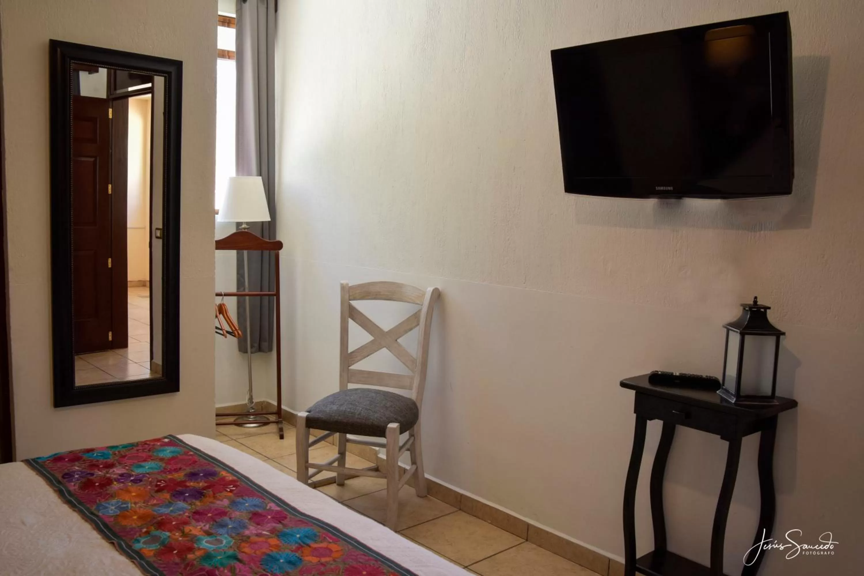 TV/Entertainment Center in Del Centro Hotel Bernal