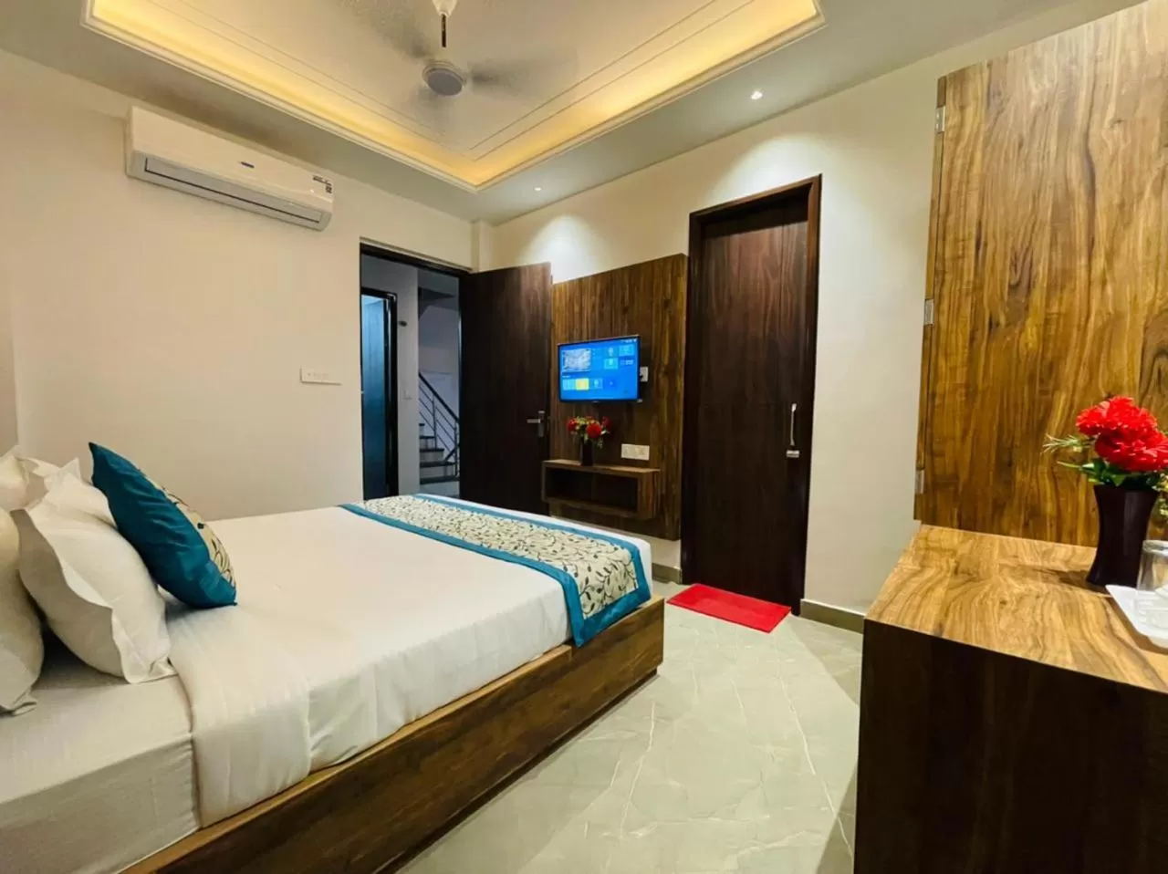 Bedroom in Hotel Dream Town By Cozy Hotels & Resorts