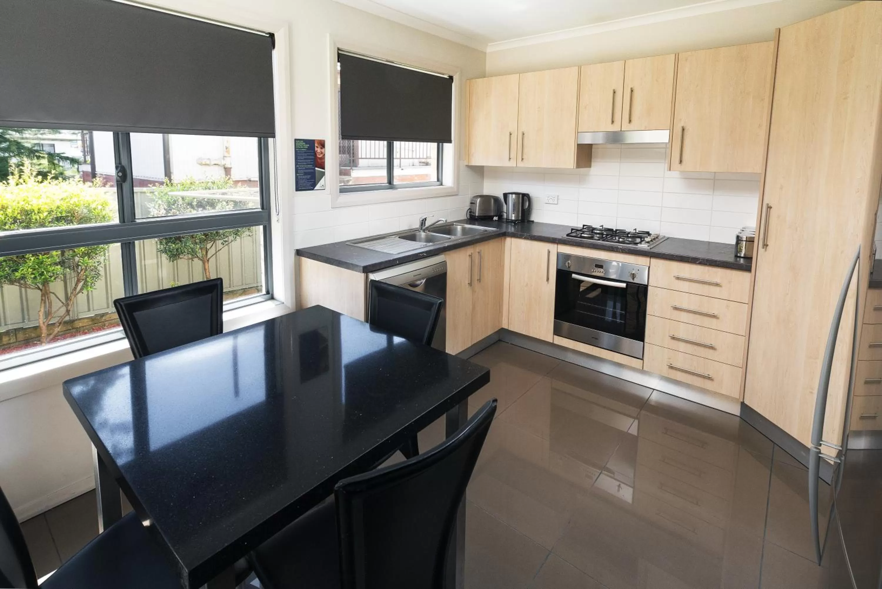 Kitchen or kitchenette in Cardiff Executive Apartments