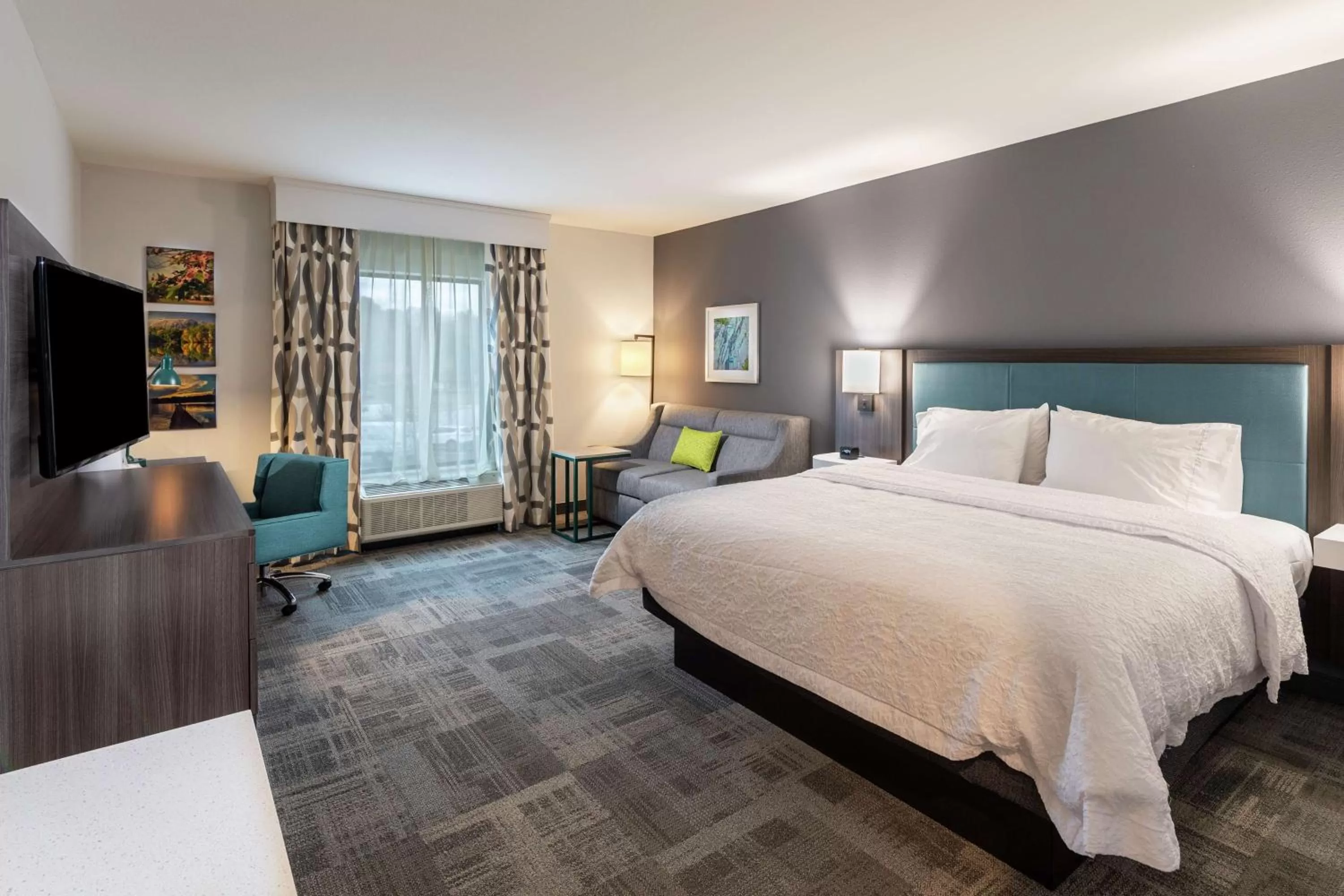 Bedroom, Bed in Hampton Inn & Suites Snellville Atlanta Ne